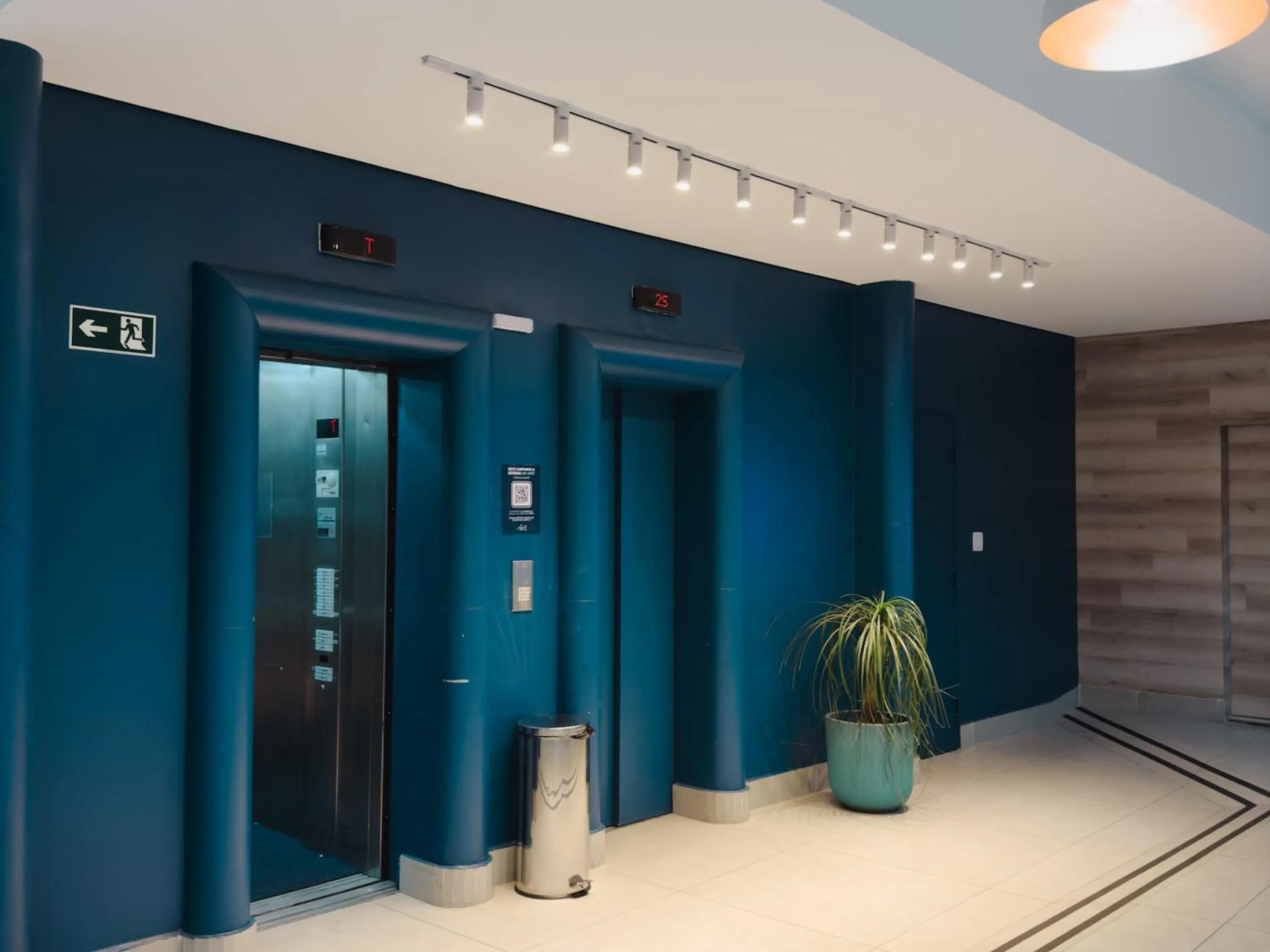 elevator in Apê Paulista Bela Cintra