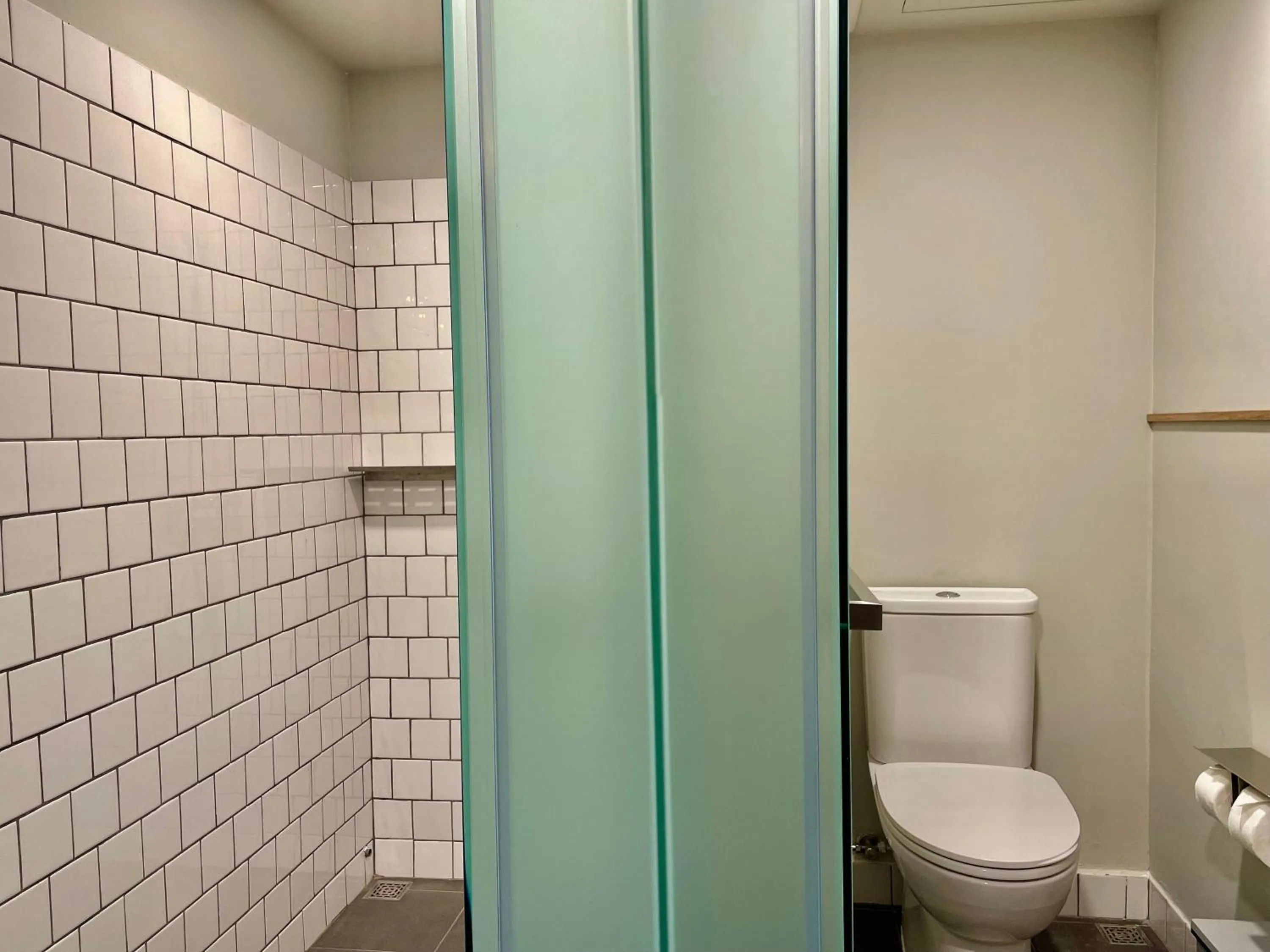 Shower in GalileOasis Boutique Hotel