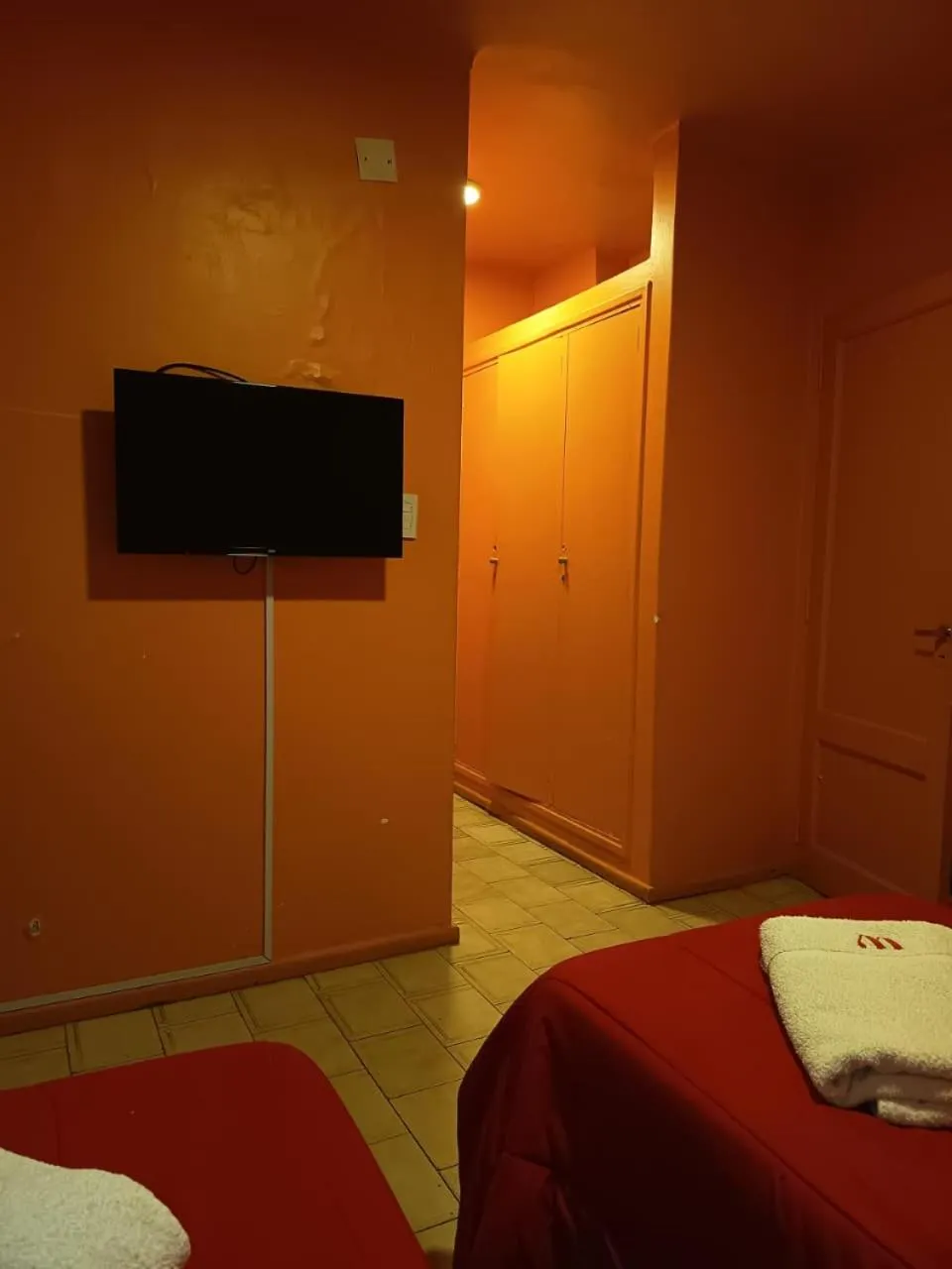 Photo of the whole room, Bed in Hotel Windsor Mendoza