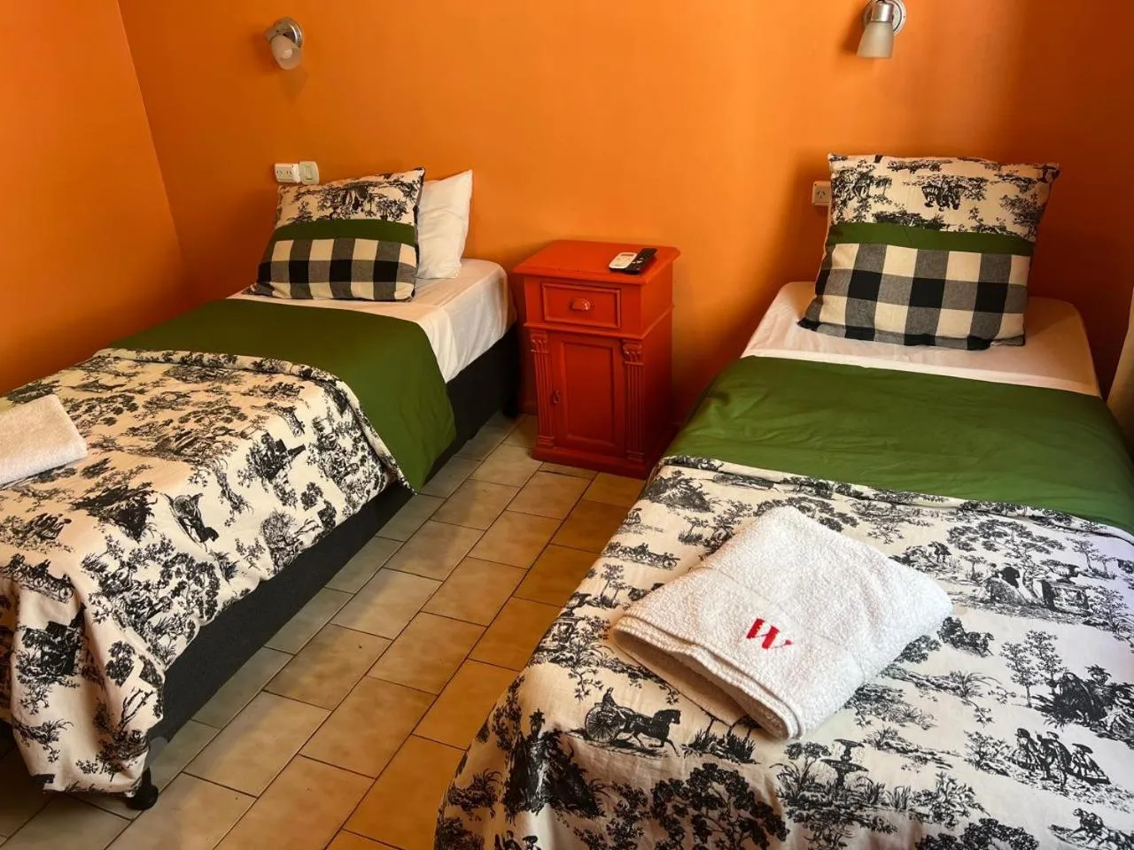 Bedroom, Bed in Hotel Windsor Mendoza