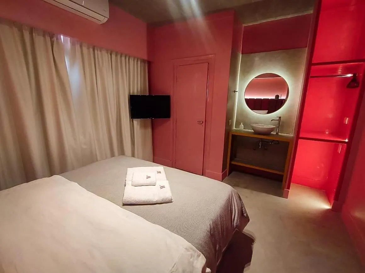 Bed in Hotel Windsor Mendoza