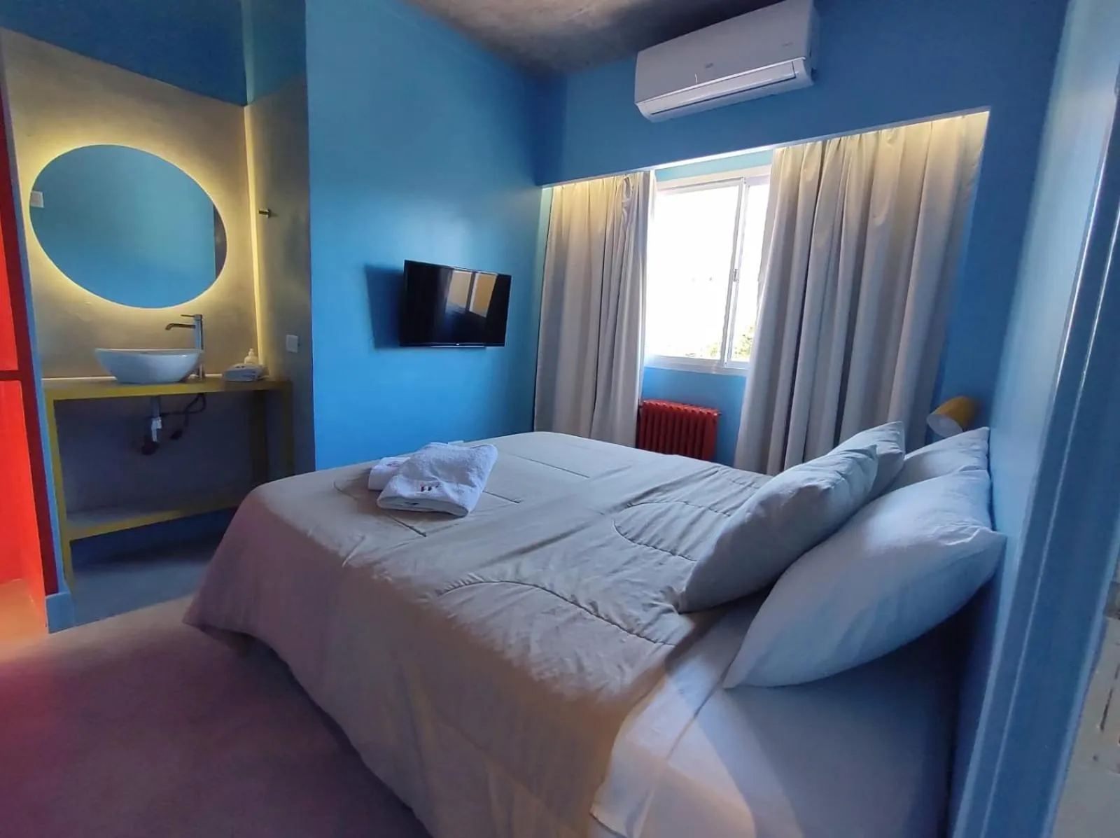 Bed in Hotel Windsor Mendoza