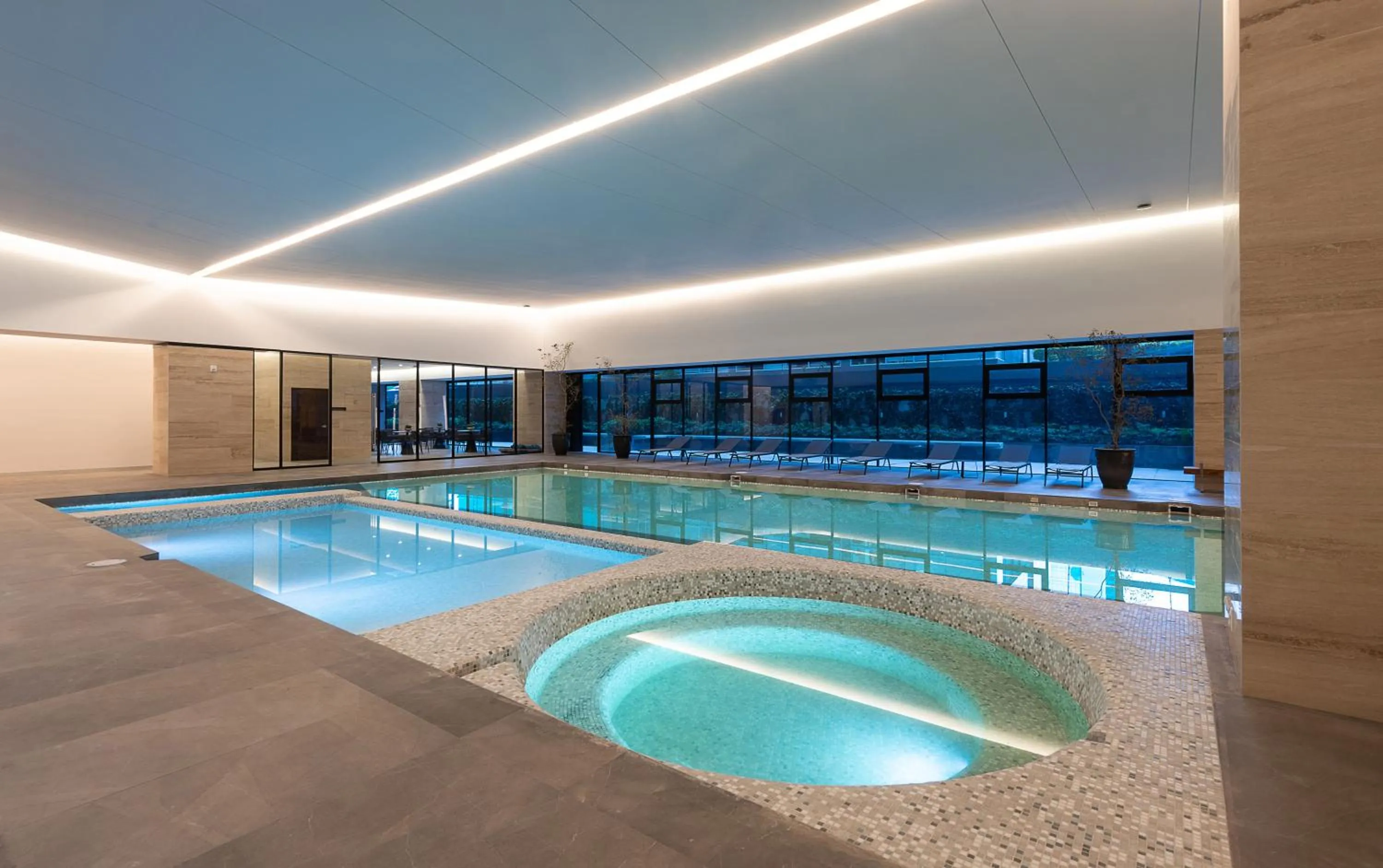 Swimming pool in Nido at Neuchatel Polanco