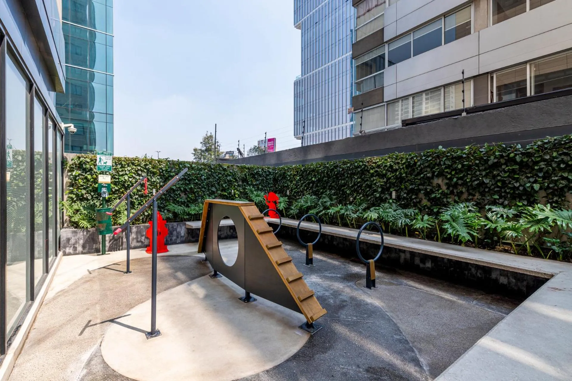 Patio in Nido at Neuchatel Polanco