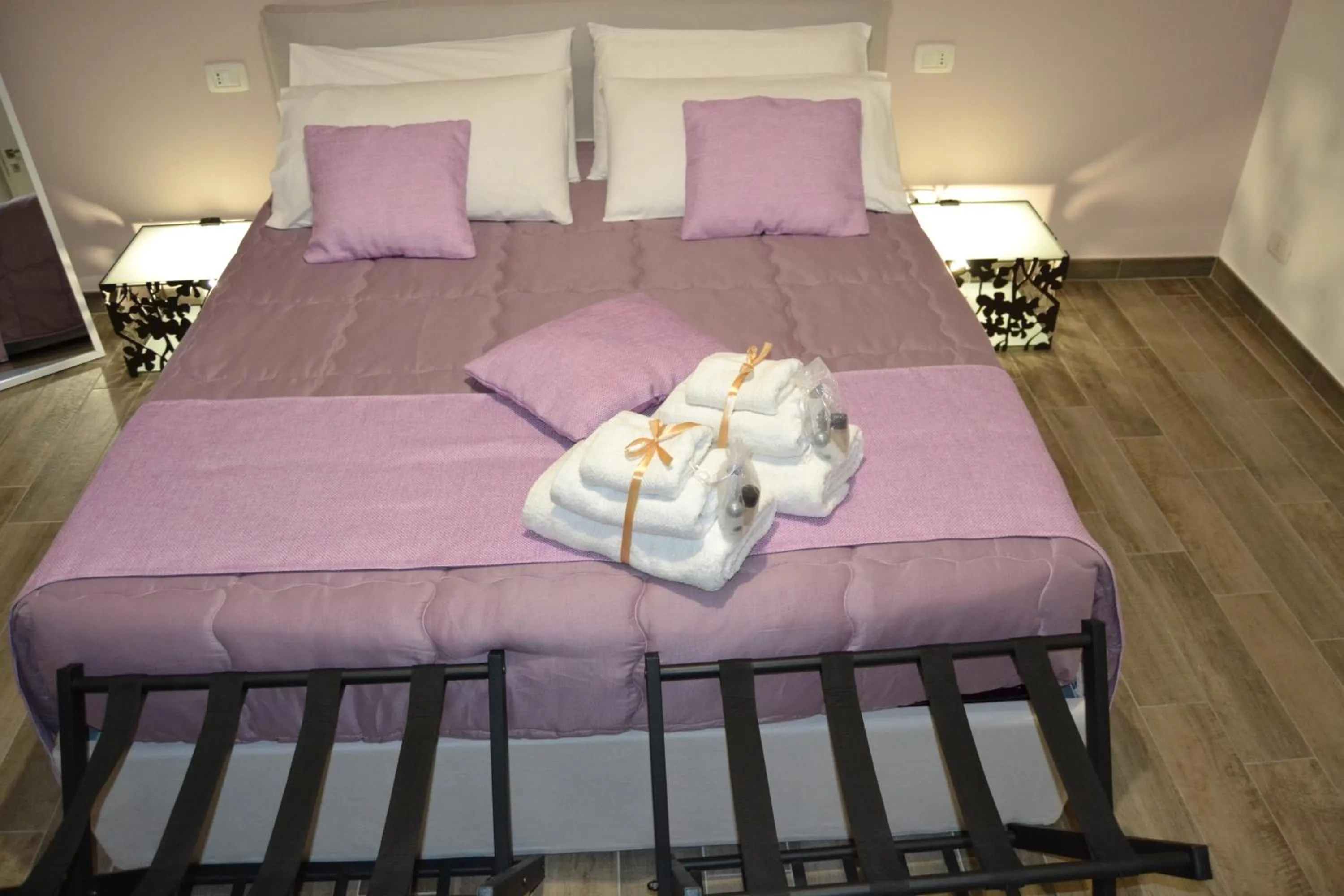 Bedroom, Bed in Karina's Rooms