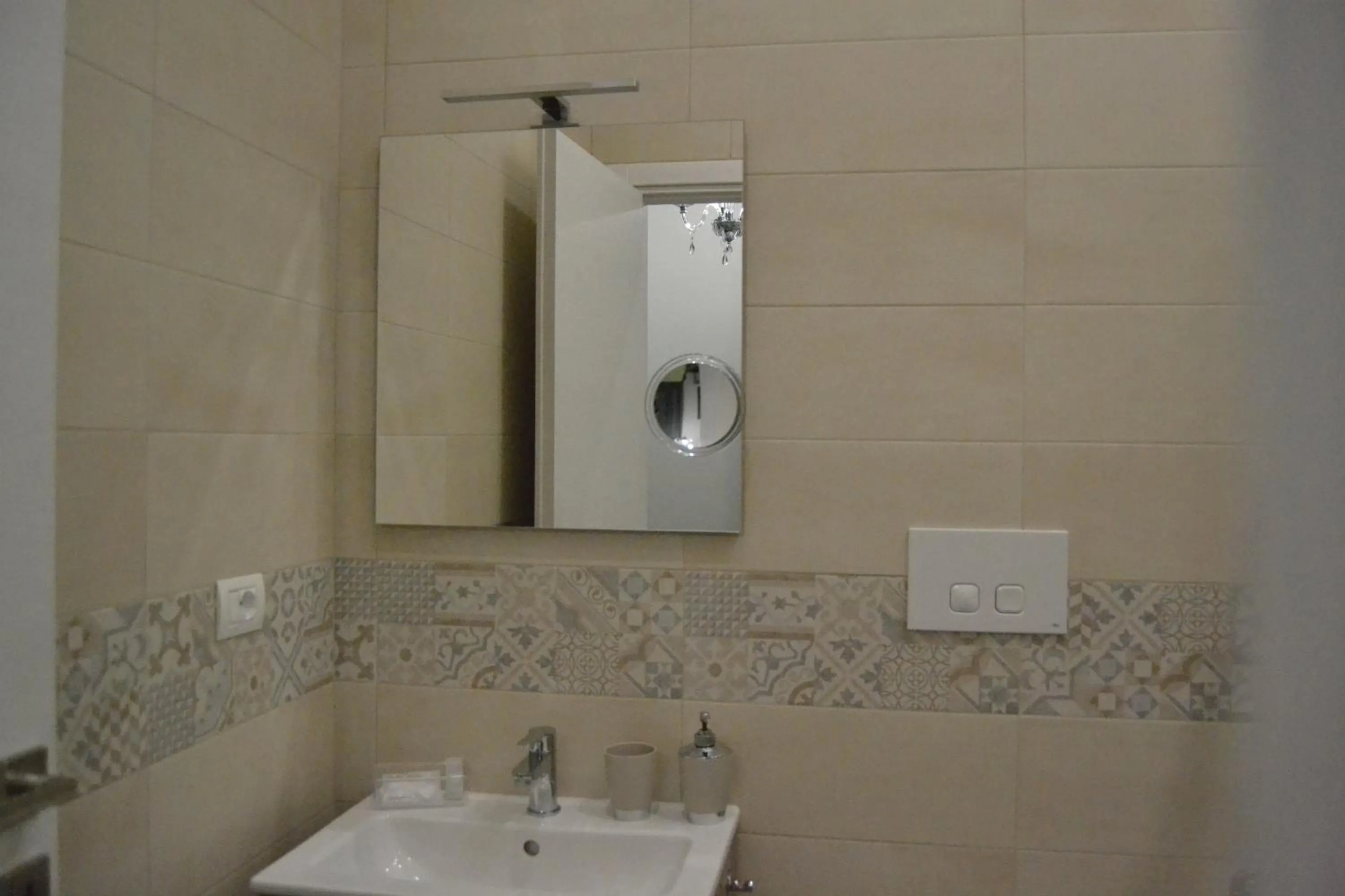 Bathroom in Karina's Rooms