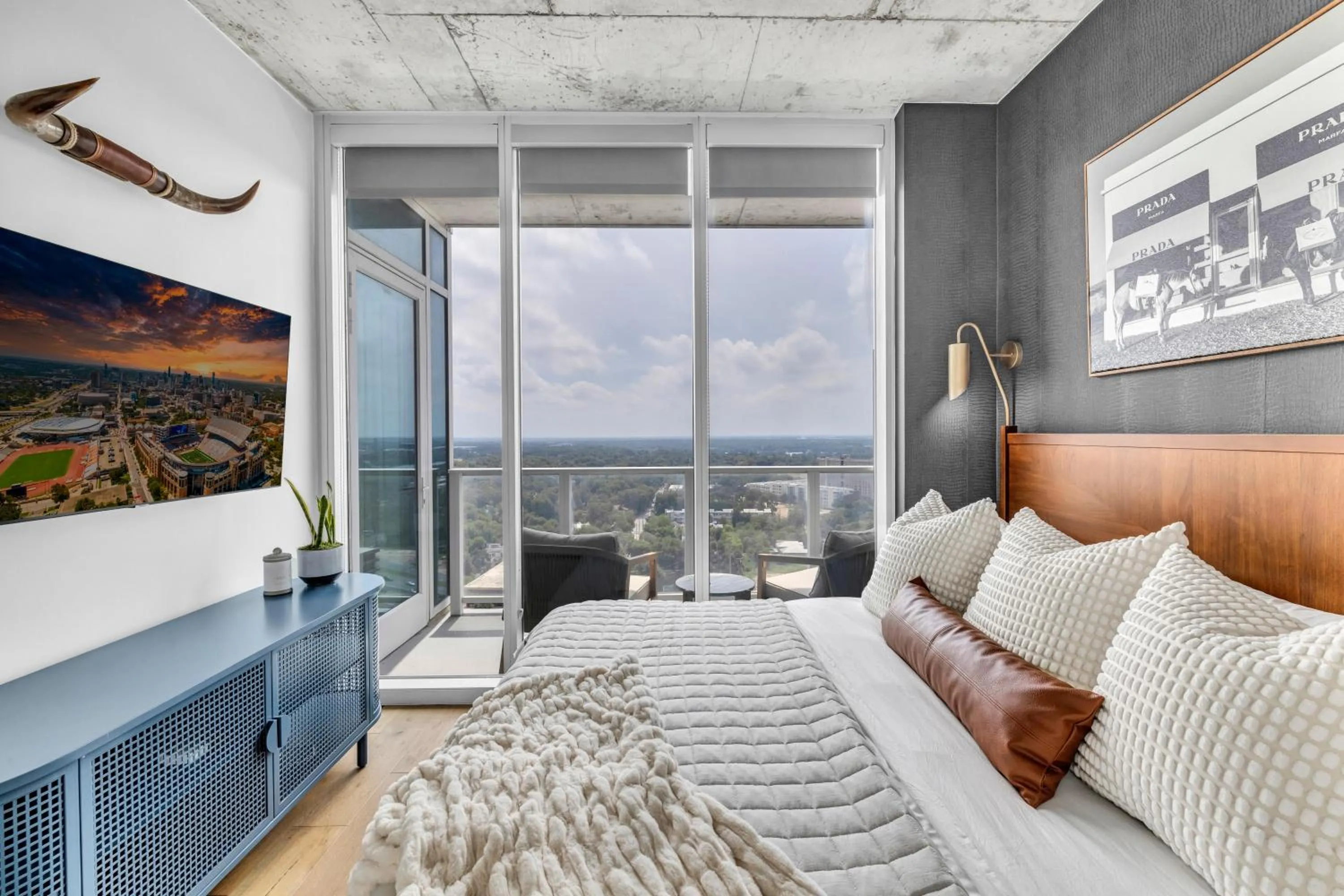 Bed in Austin Condo Hotel