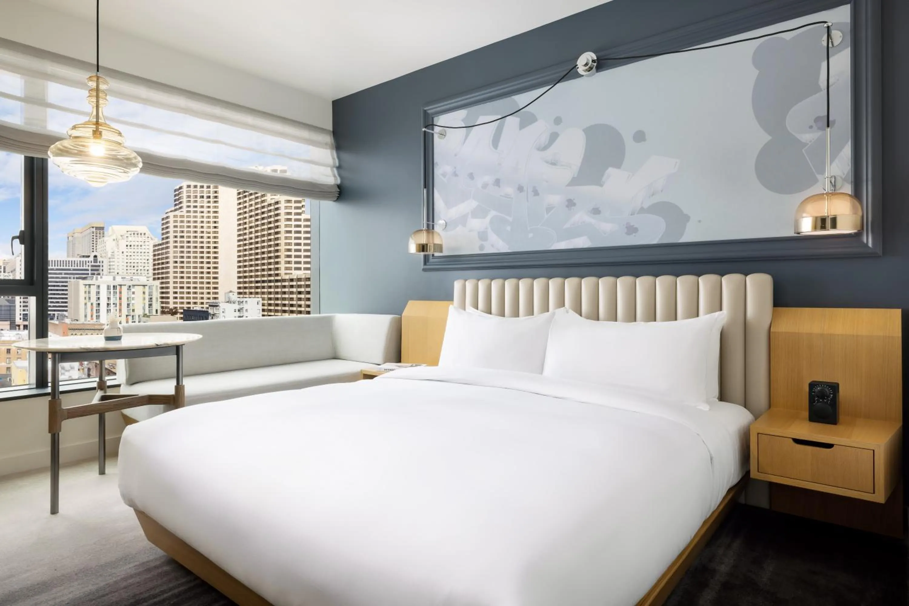 Bedroom, Bed in Timbri Hotel San Francisco, Curio Collection by Hilton
