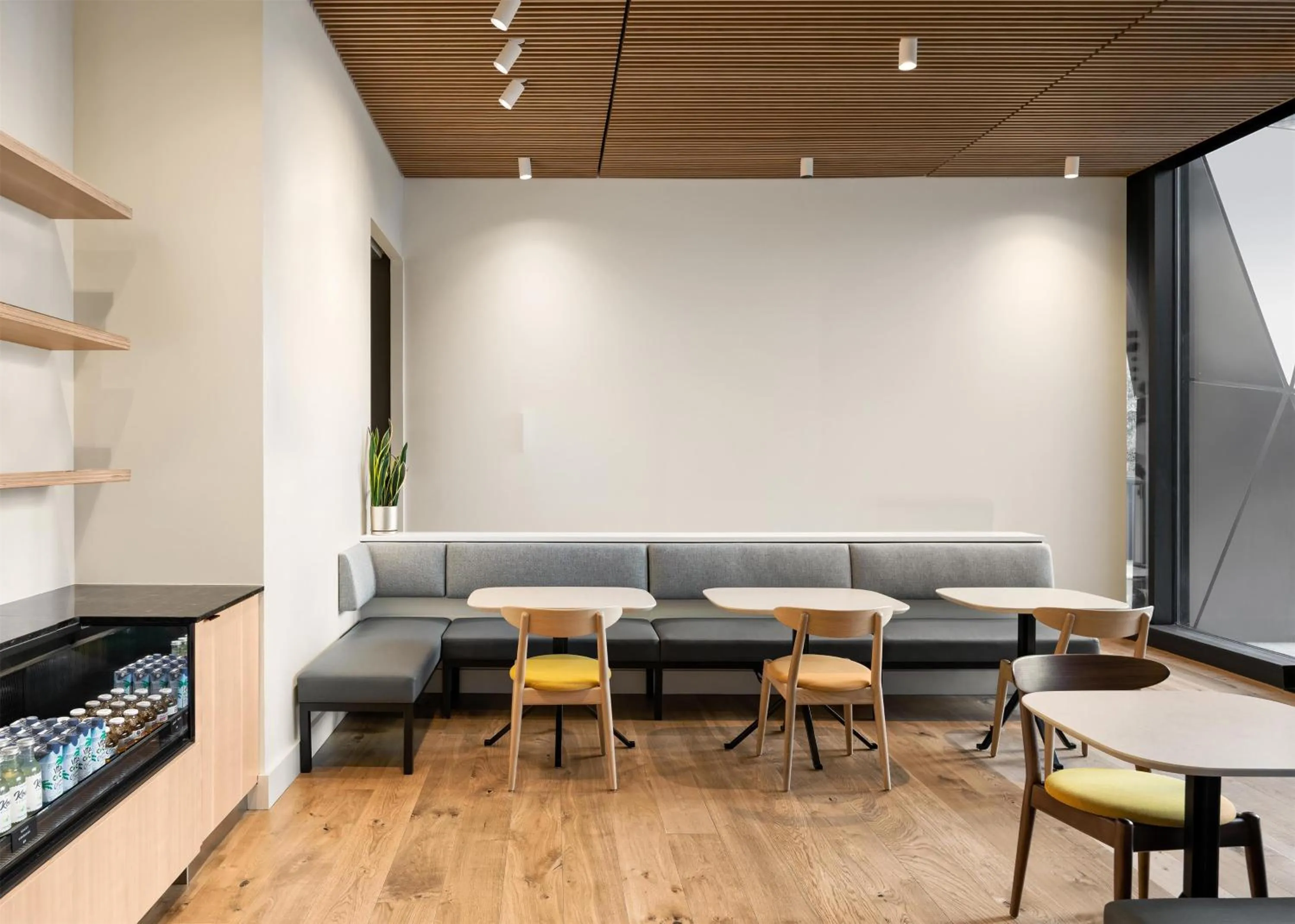 Restaurant/places to eat in Timbri Hotel San Francisco, Curio Collection by Hilton