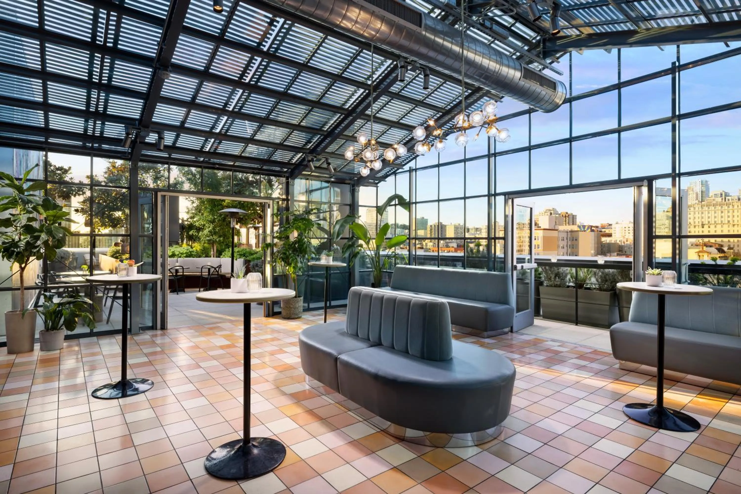 Restaurant/places to eat in Timbri Hotel San Francisco, Curio Collection by Hilton