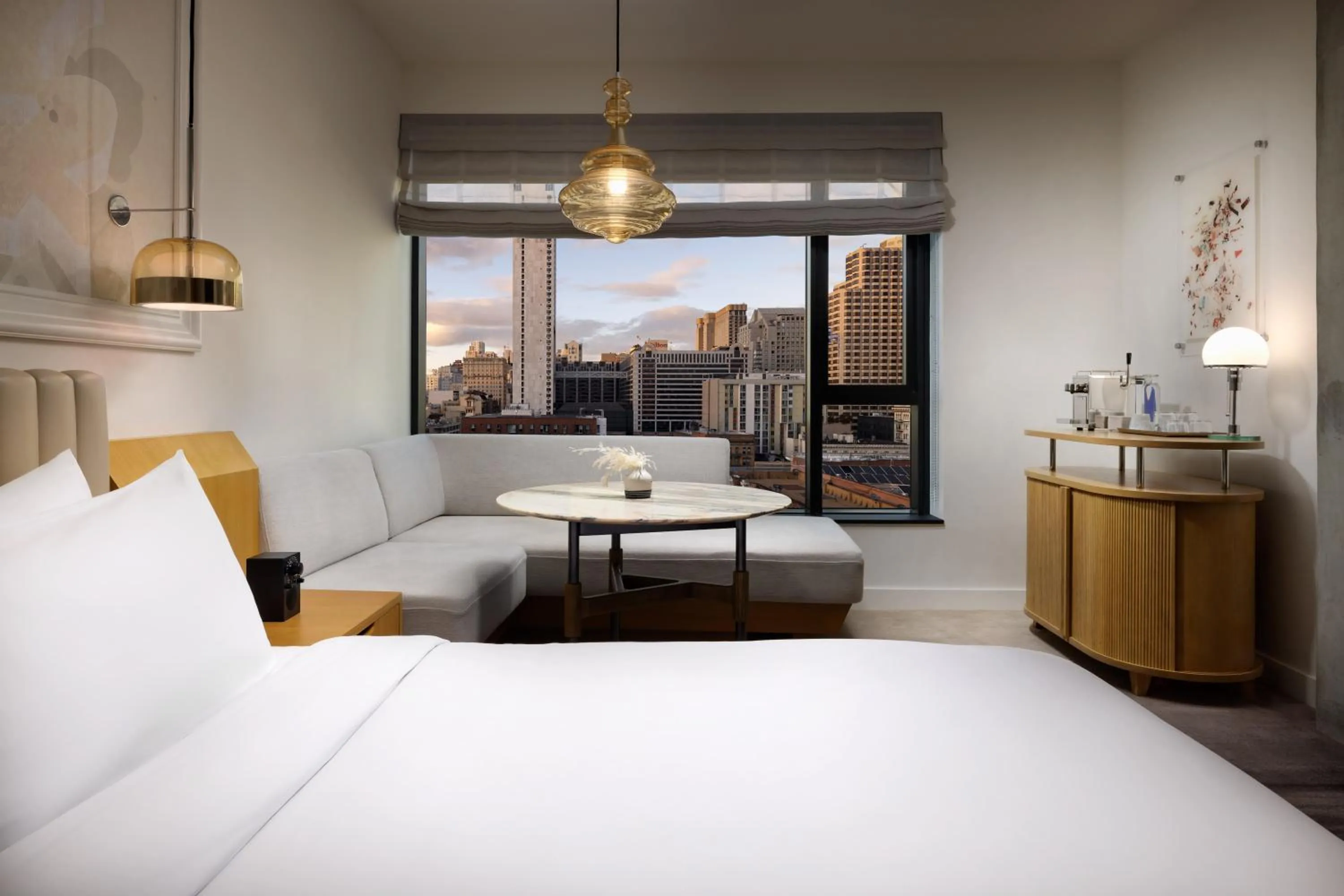 Bedroom, Bed in Timbri Hotel San Francisco, Curio Collection by Hilton