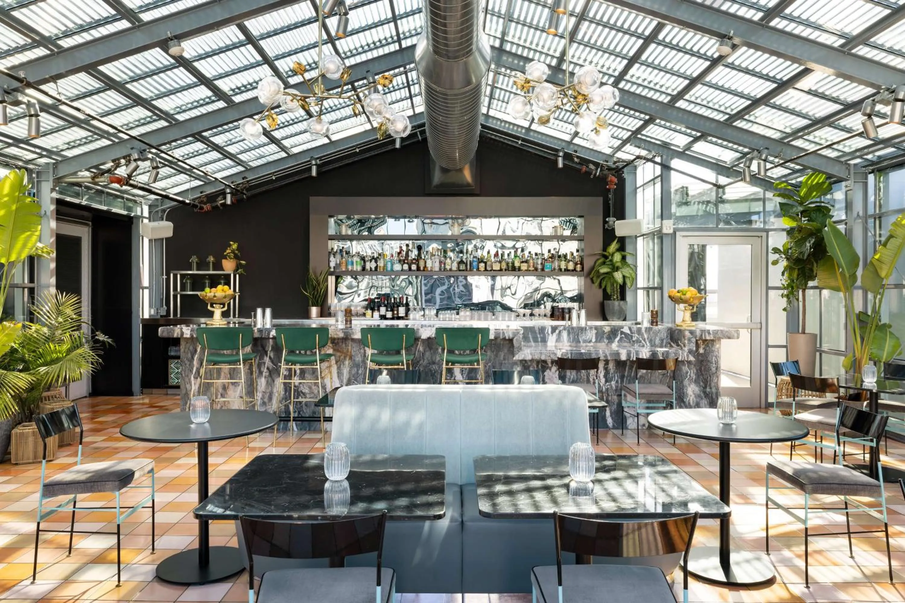 Solarium in The LINE San Francisco