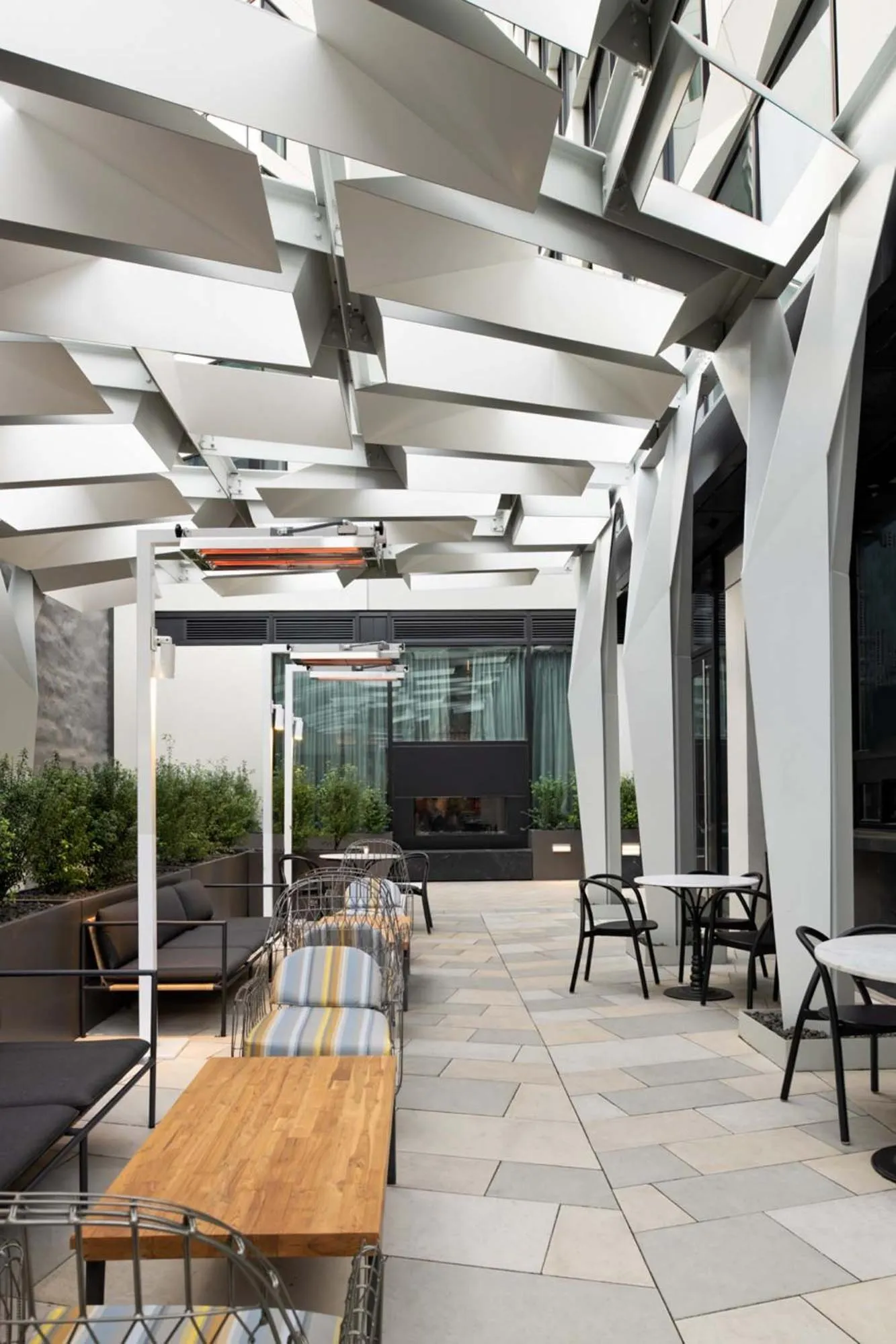 Restaurant/places to eat in Timbri Hotel San Francisco, Curio Collection by Hilton