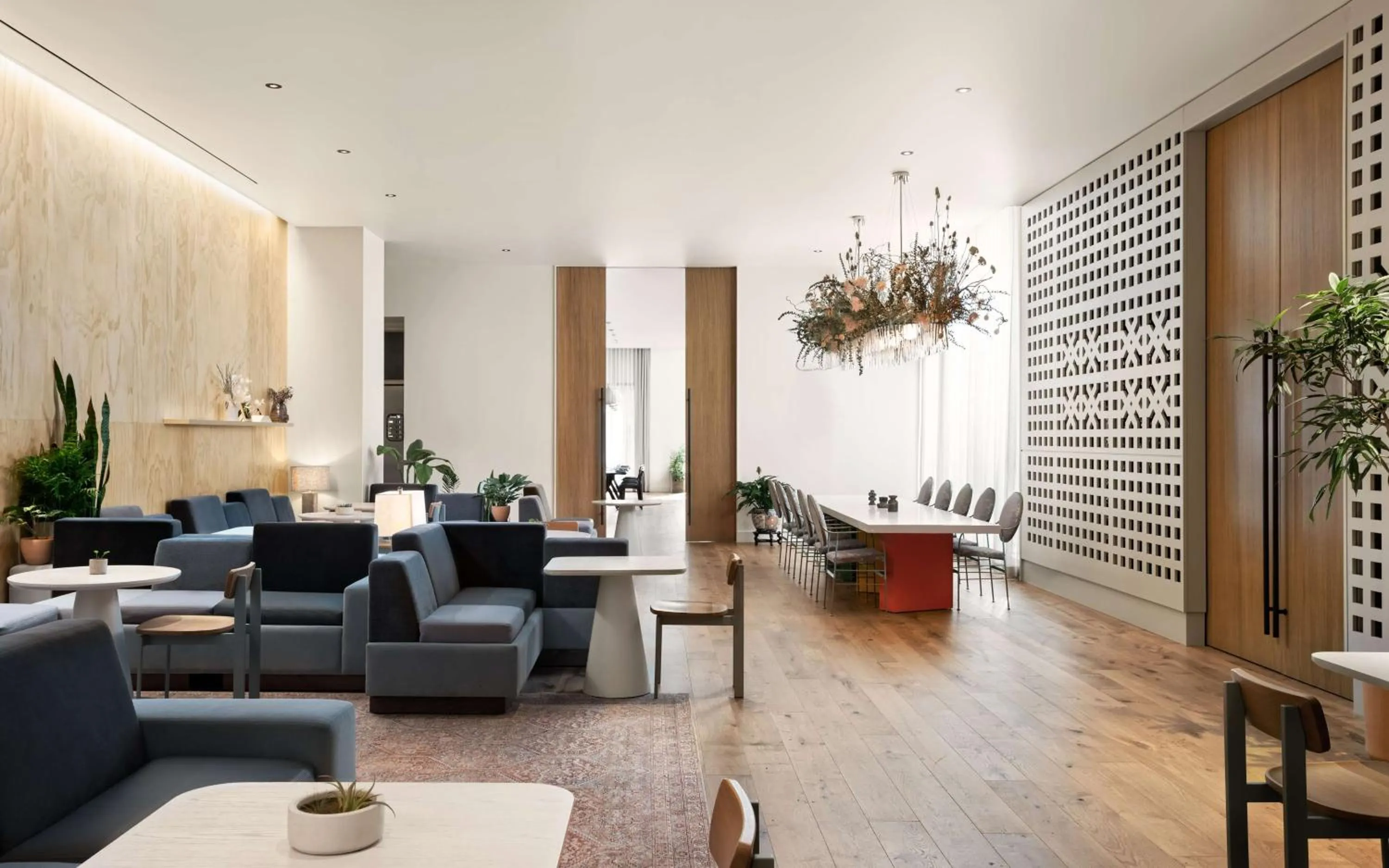 Communal lounge/ TV room in The LINE San Francisco