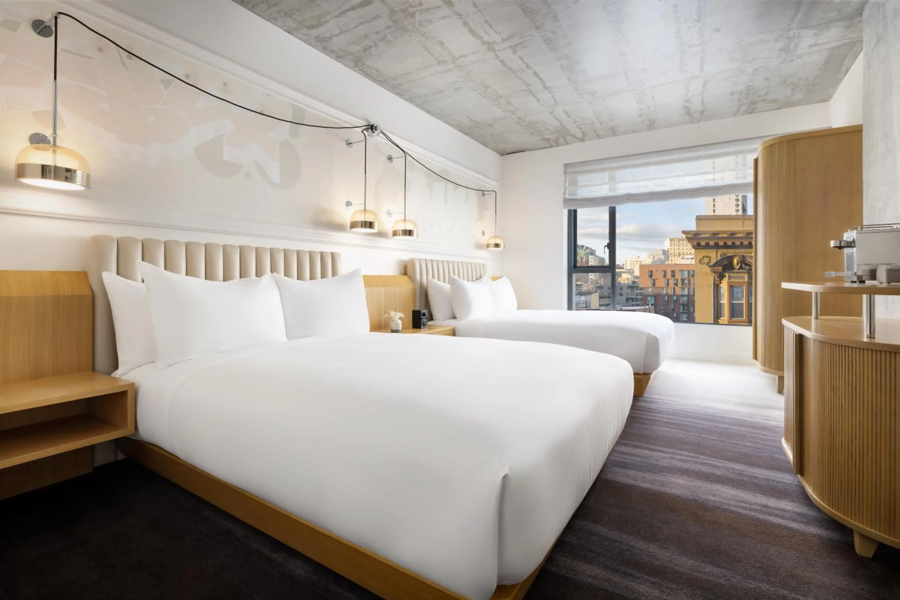 Bedroom, Bed in Timbri Hotel San Francisco, Curio Collection by Hilton
