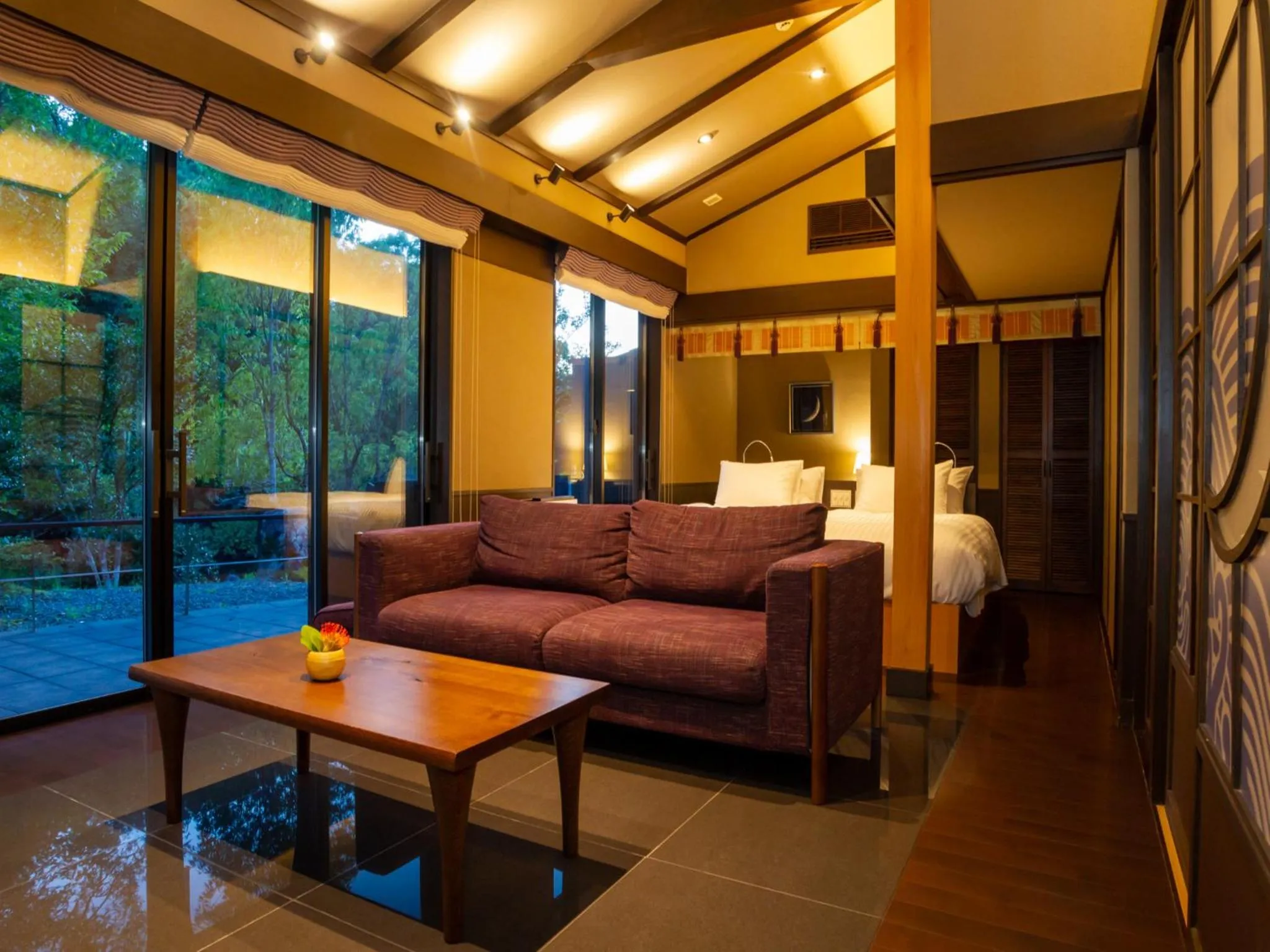 Photo of the whole room in Tsukiyominoza