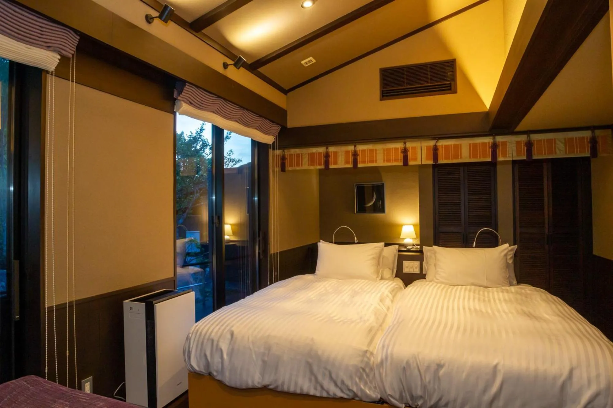 Bedroom in Tsukiyominoza