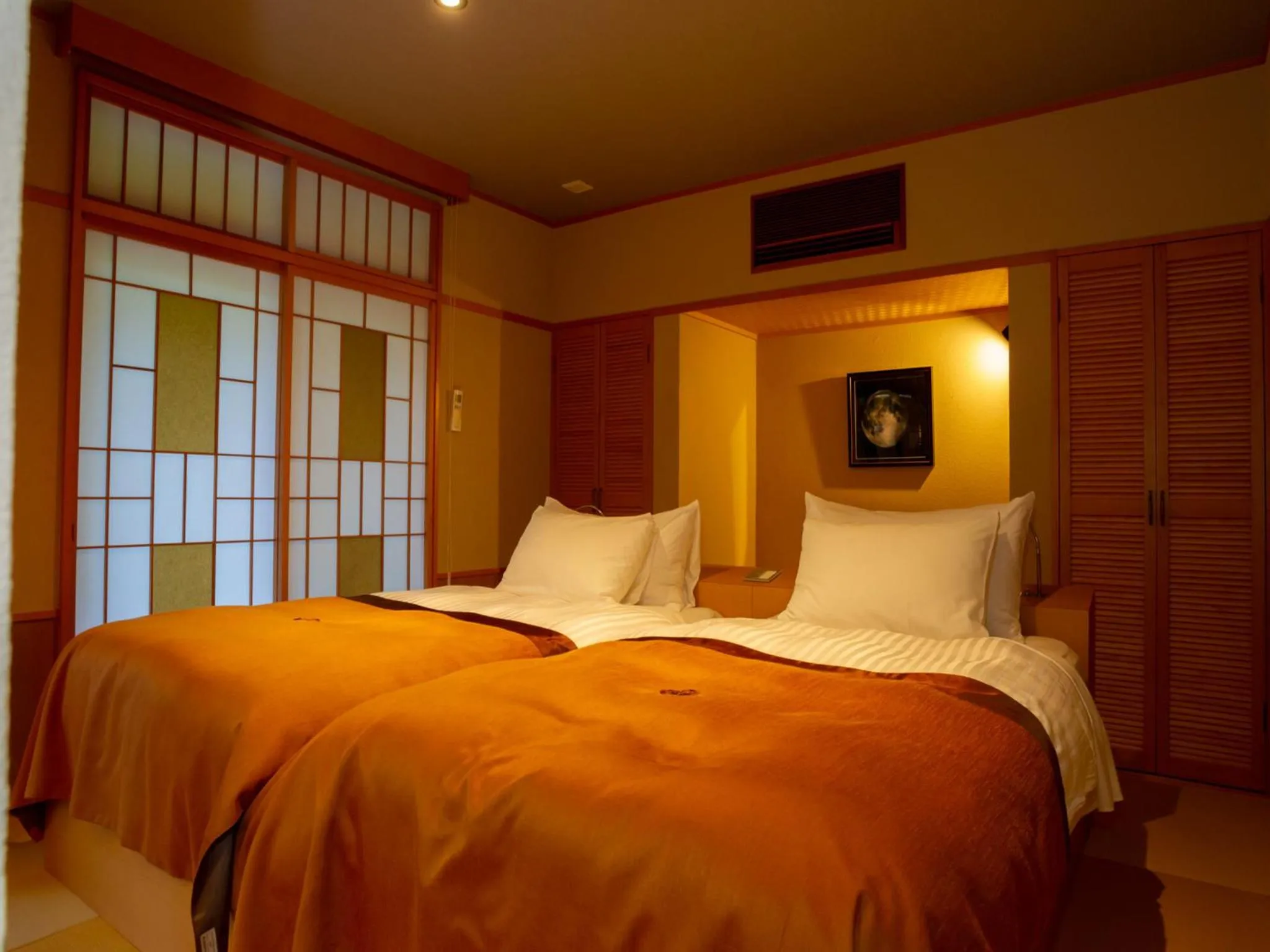 Photo of the whole room in Tsukiyominoza