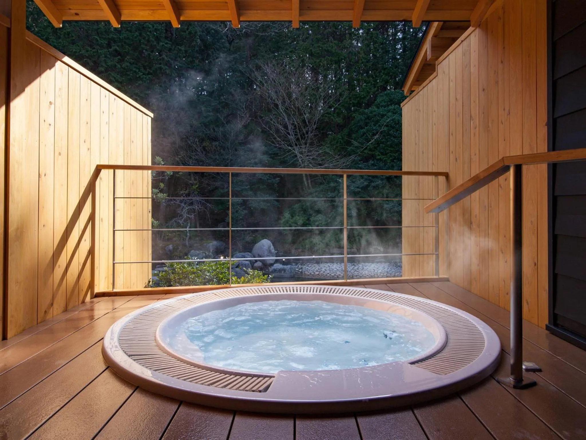 Hot Spring Bath in Tsukiyominoza