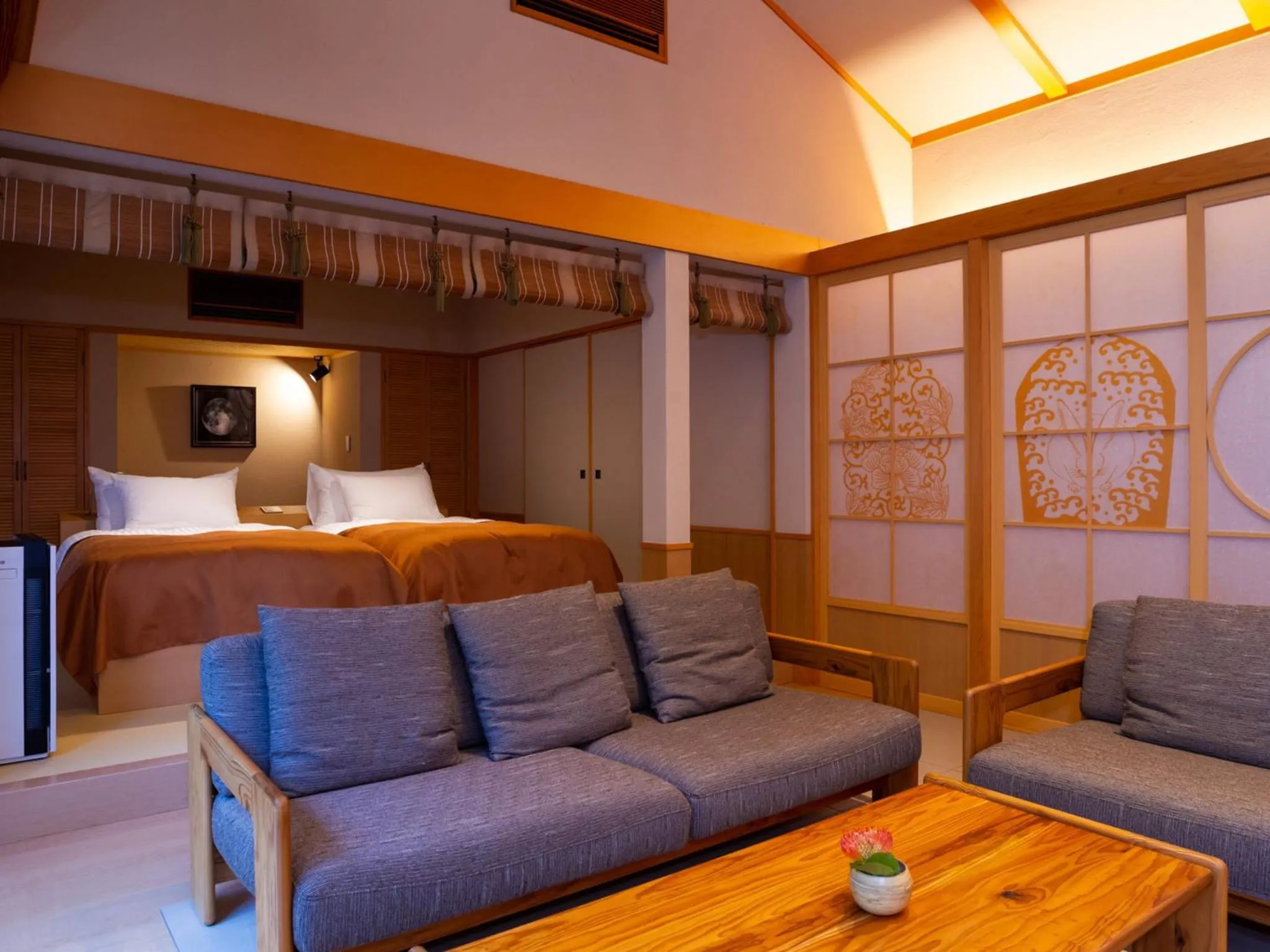 Photo of the whole room in Tsukiyominoza