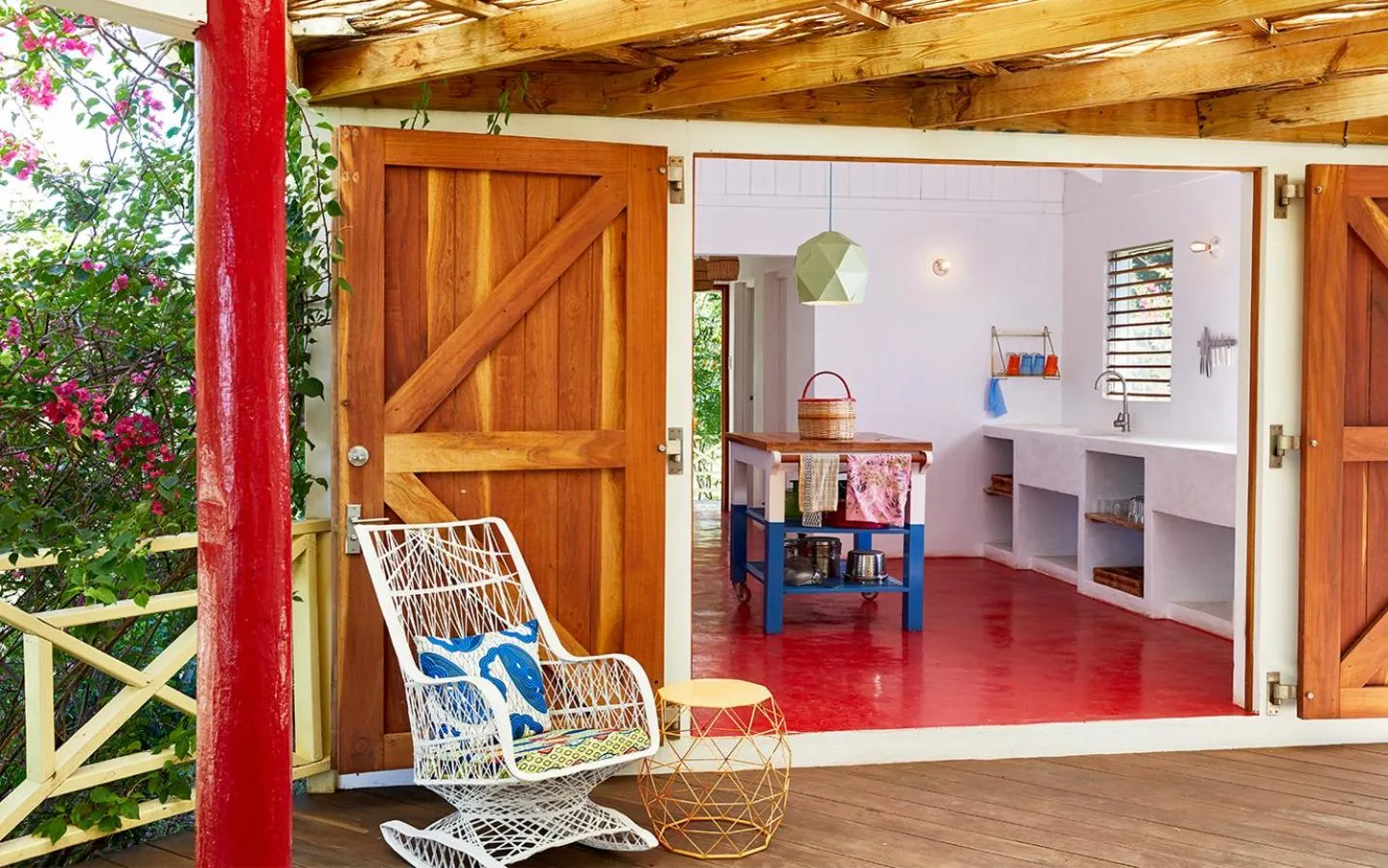 Balcony/Terrace in Jakes Hotel