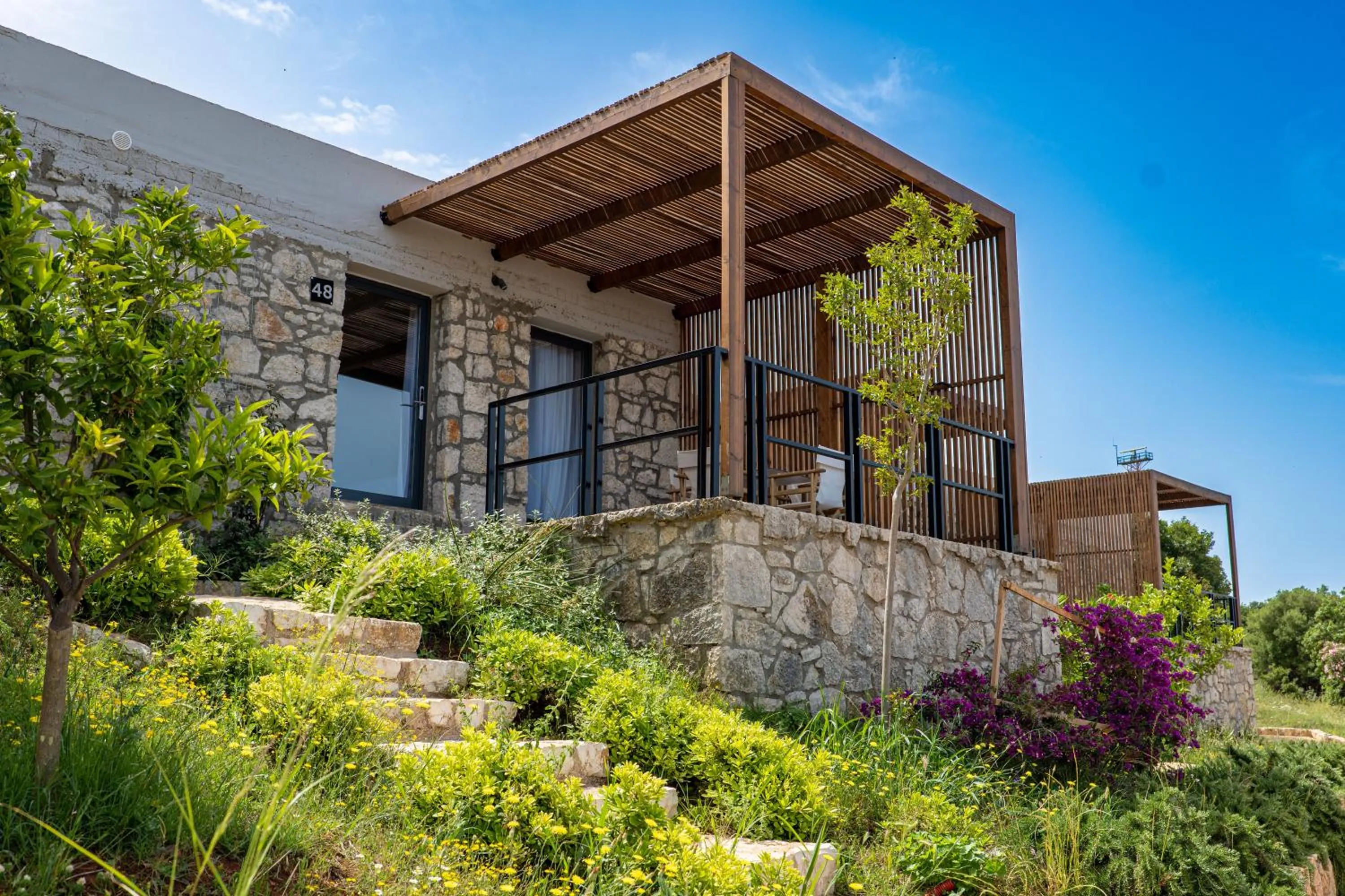 Property building in Arameras Beach Resort