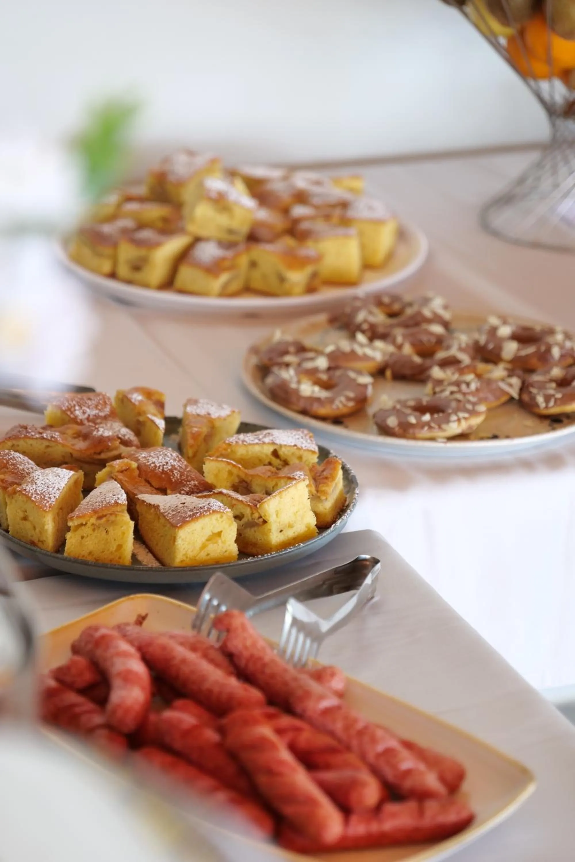 Food and drinks in Arameras Beach Resort