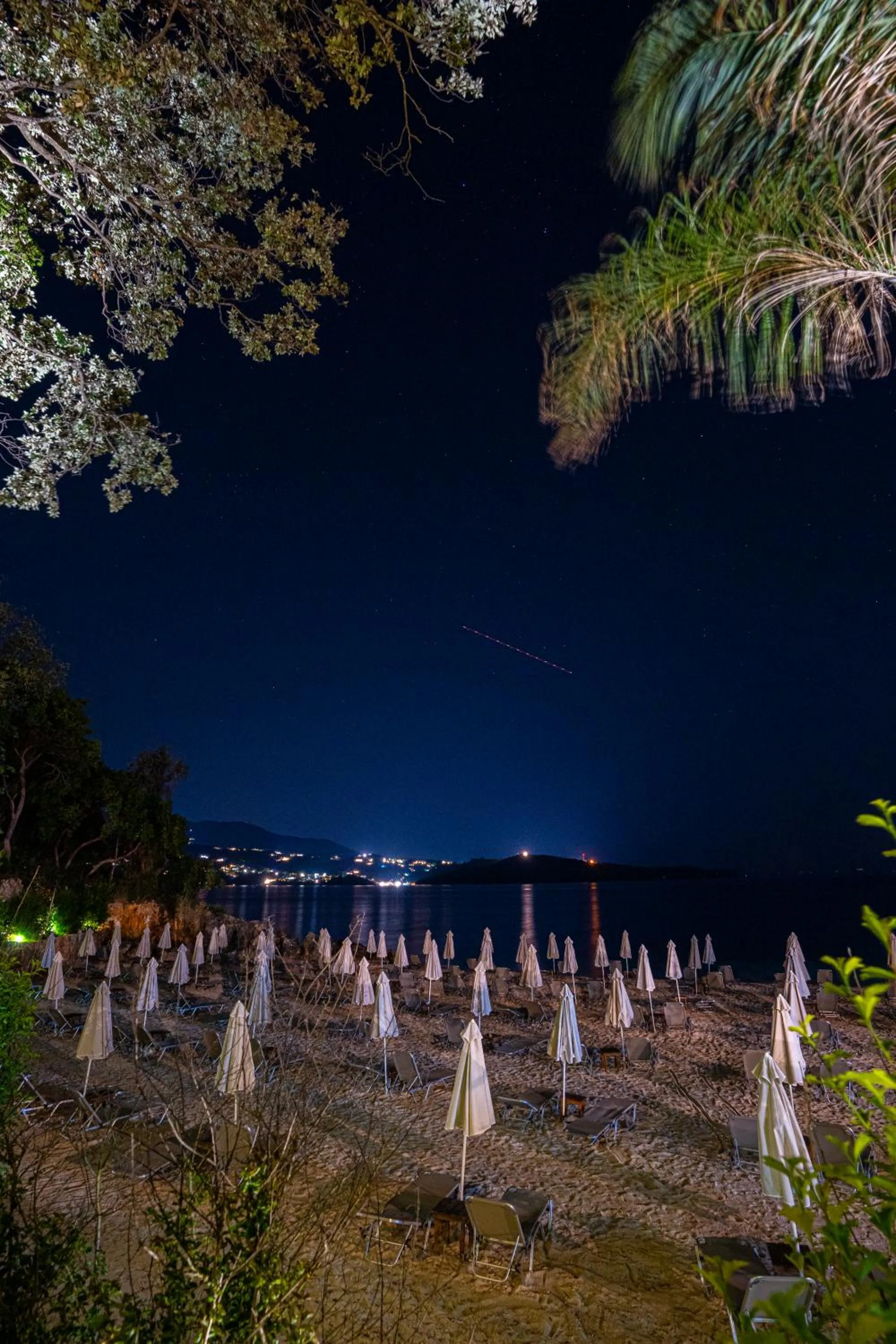 Night in Arameras Beach Resort