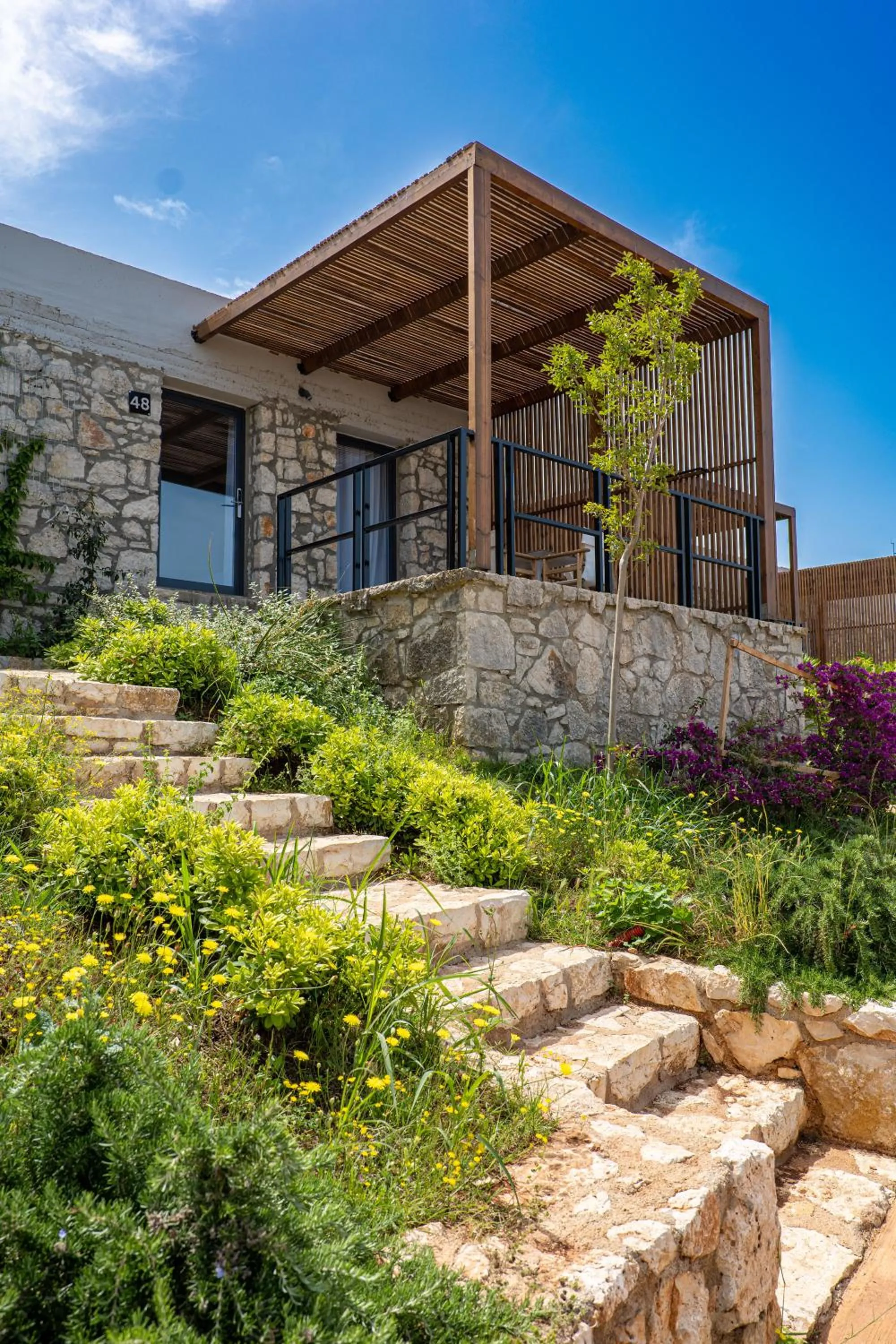 Property building in Arameras Beach Resort