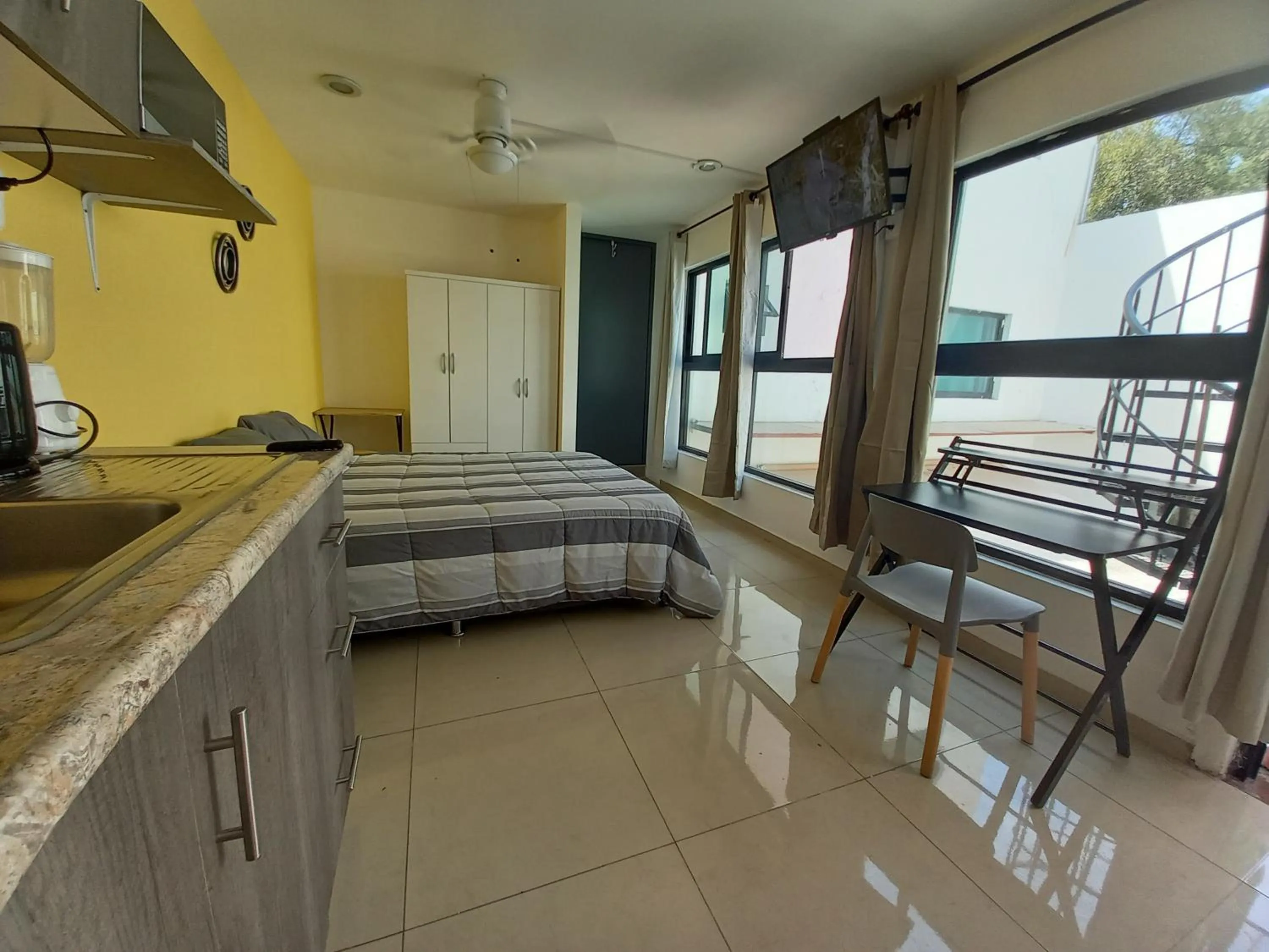 Bedroom, Bed in Capital O Tu Estancia