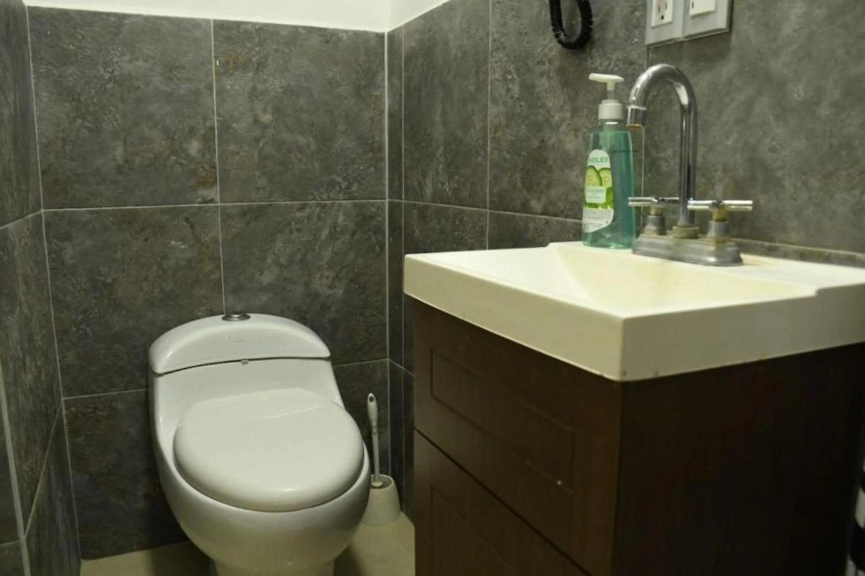 Bathroom in Capital O Tu Estancia