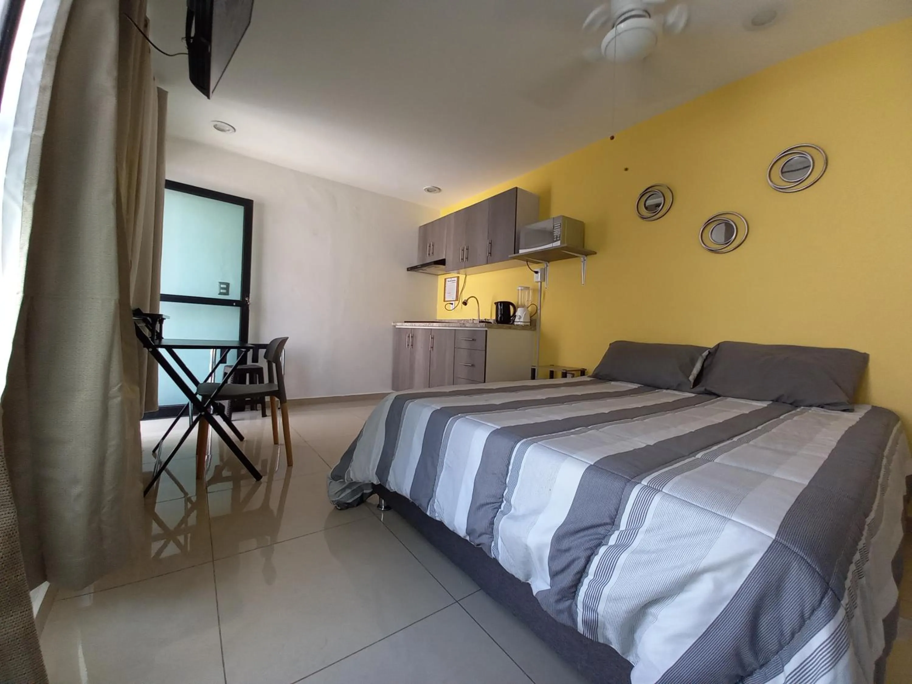 Bedroom, Bed in Capital O Tu Estancia