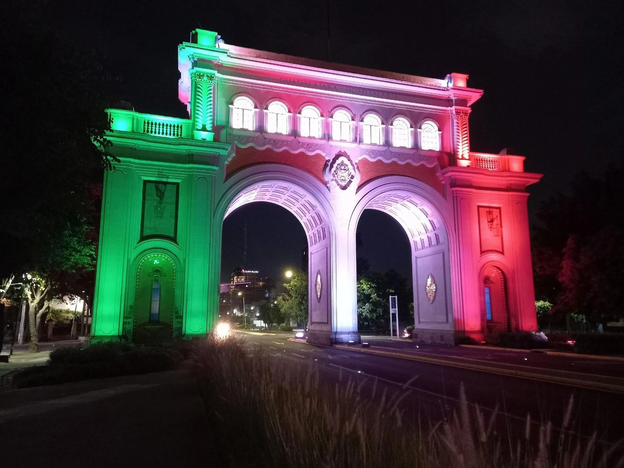 Night in Capital O Tu Estancia