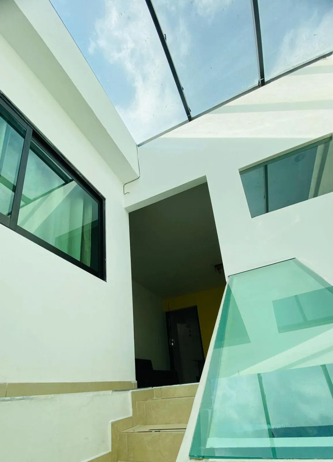 Area and facilities in Capital O Tu Estancia