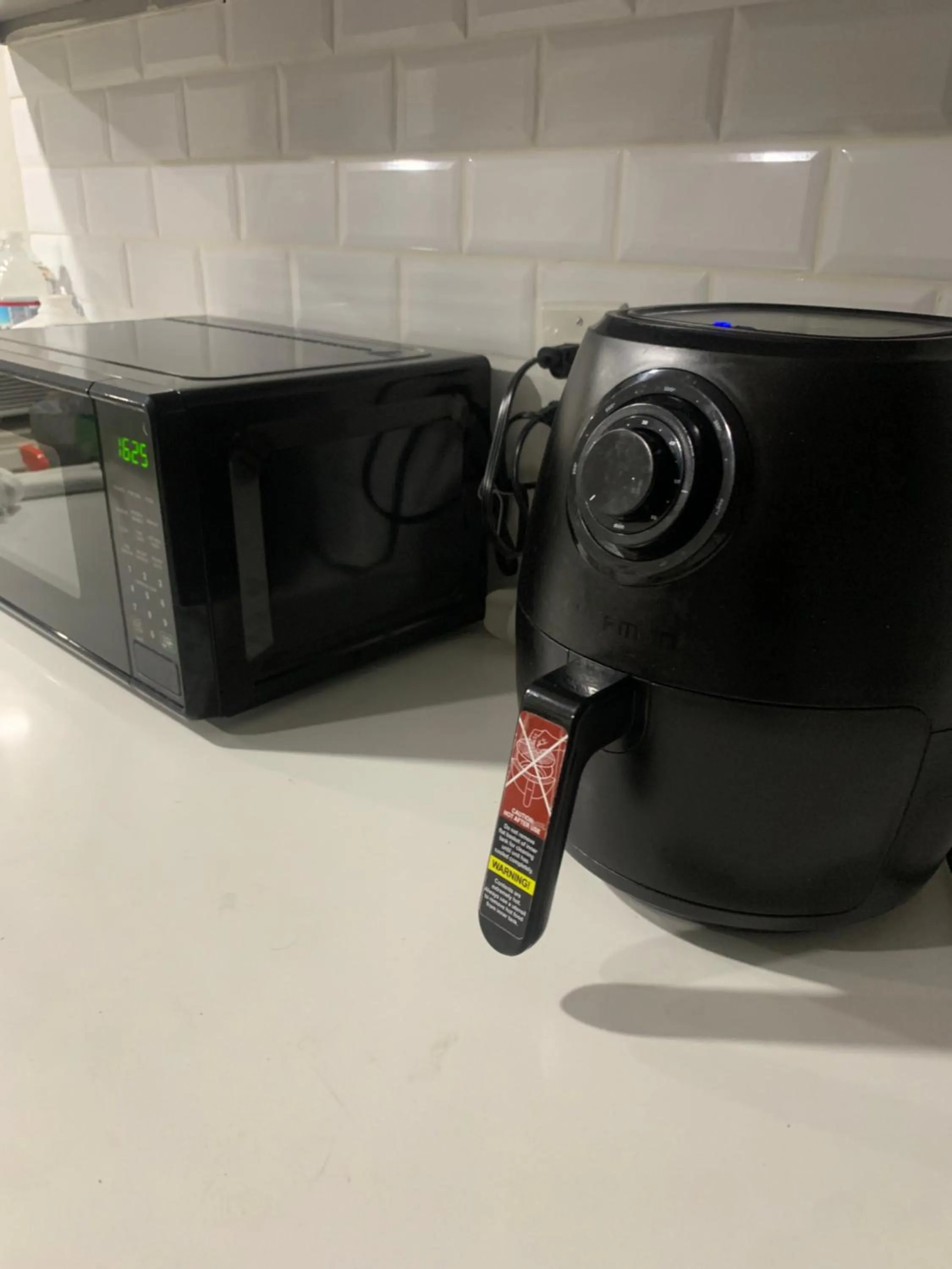 Kitchen or kitchenette in STOP Inn STAY HOSTEL