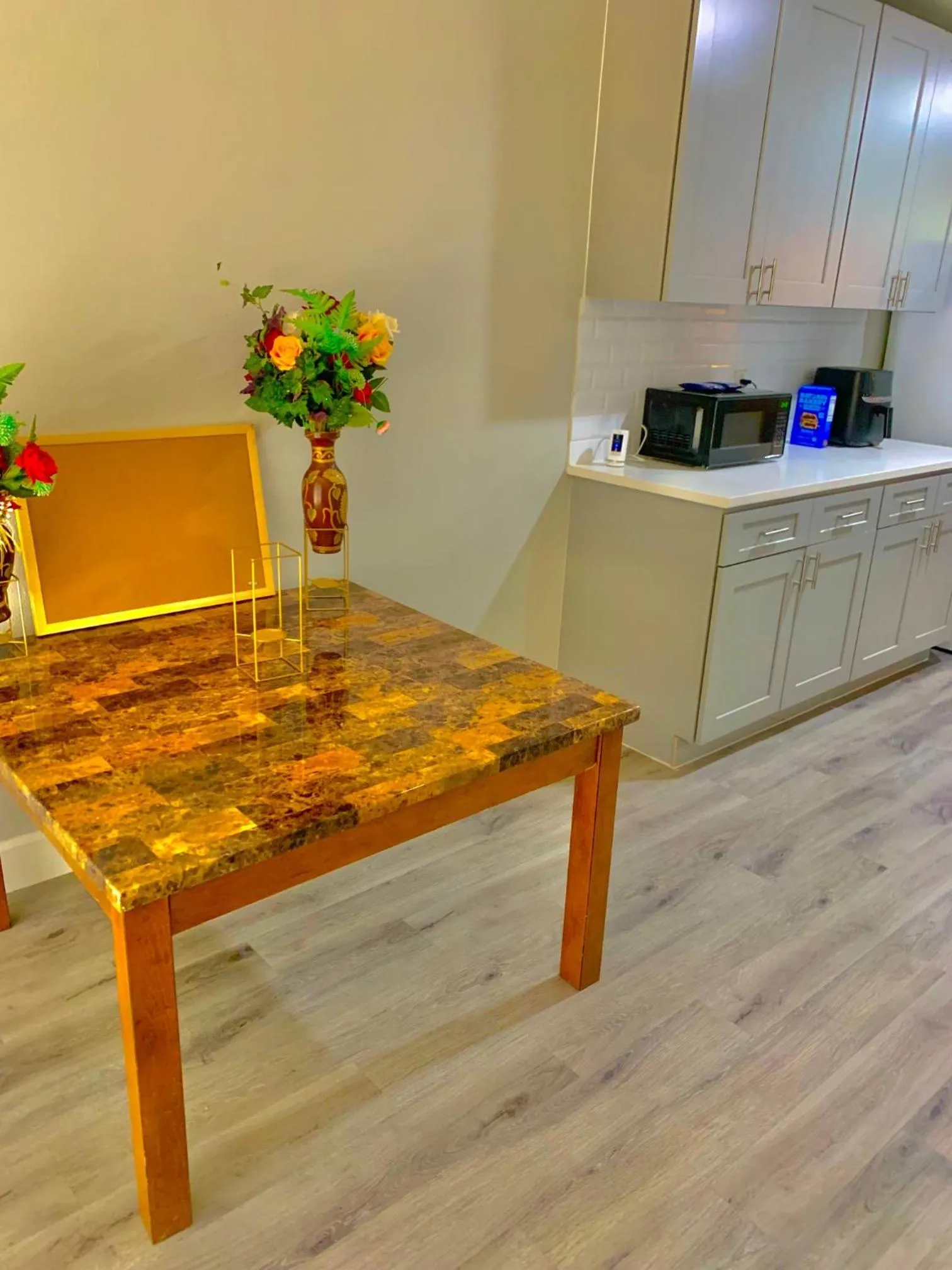 Kitchen or kitchenette in STOP Inn STAY HOSTEL