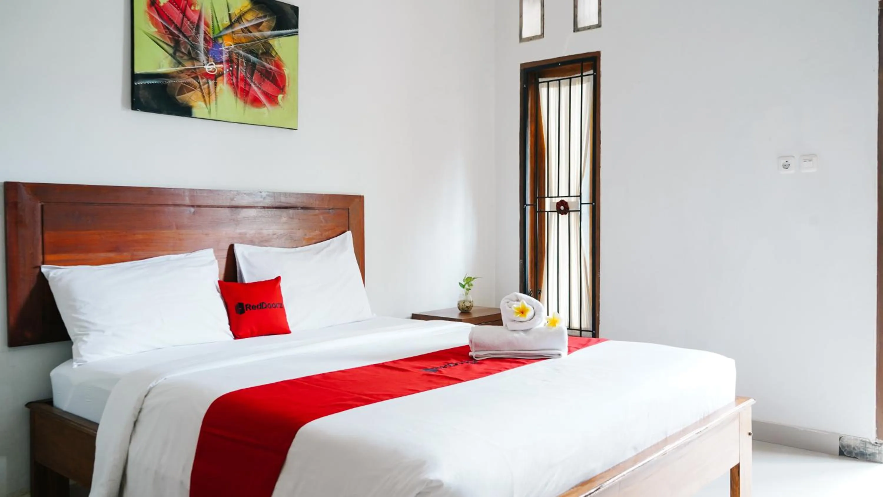 RedDoorz at Ampenan Mataram Lombok