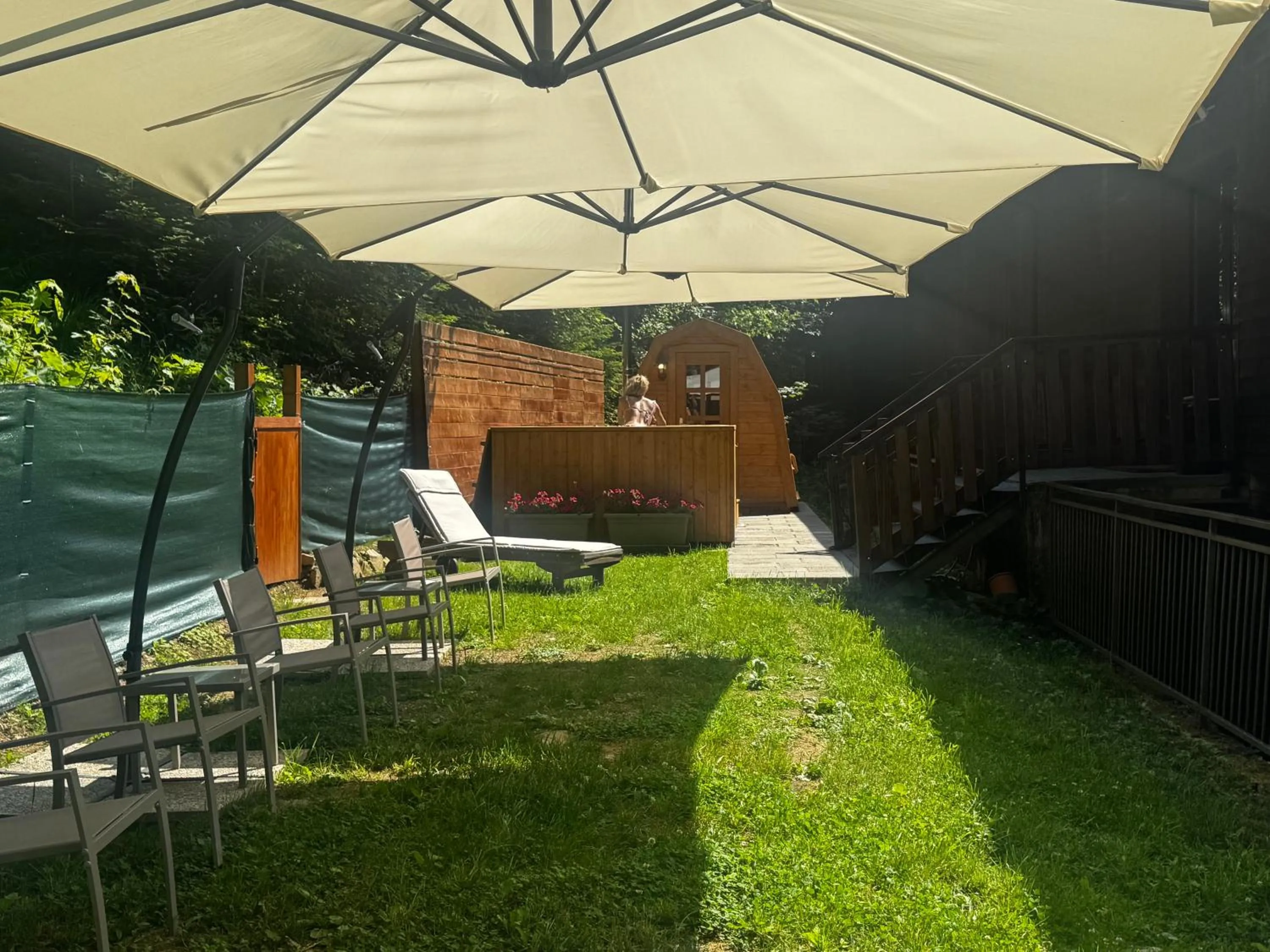 Garden in Residenza Riva Wellness Apartment Spa