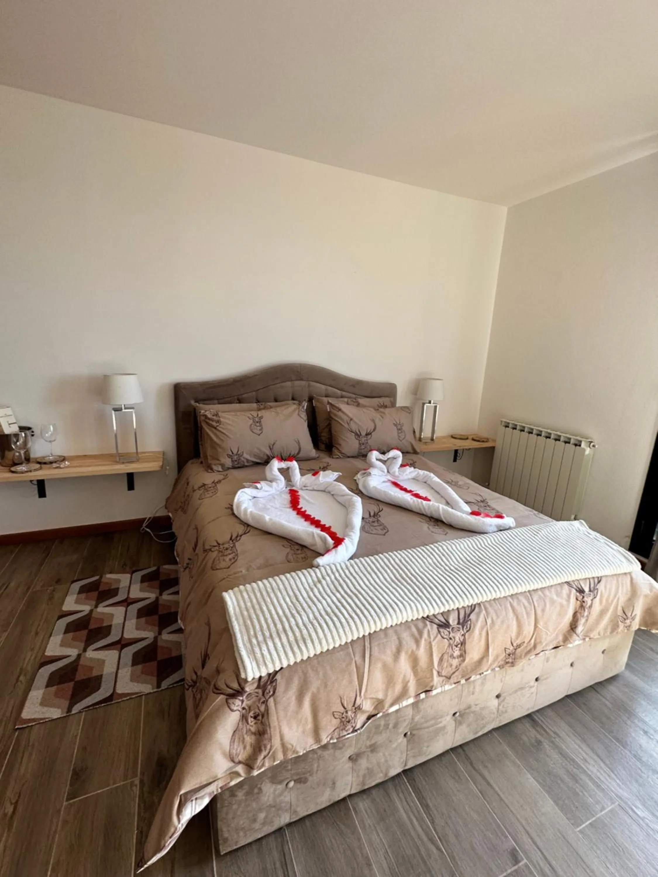 Photo of the whole room, Bed in Residenza Riva Wellness Apartment Spa