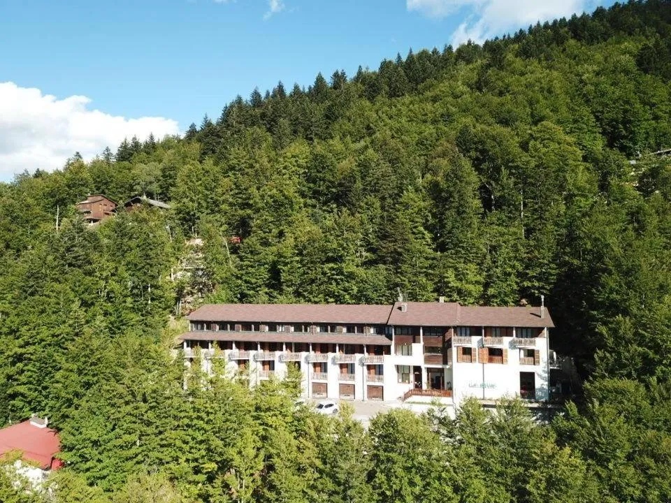 Property building in Residenza Riva Wellness Apartment Spa