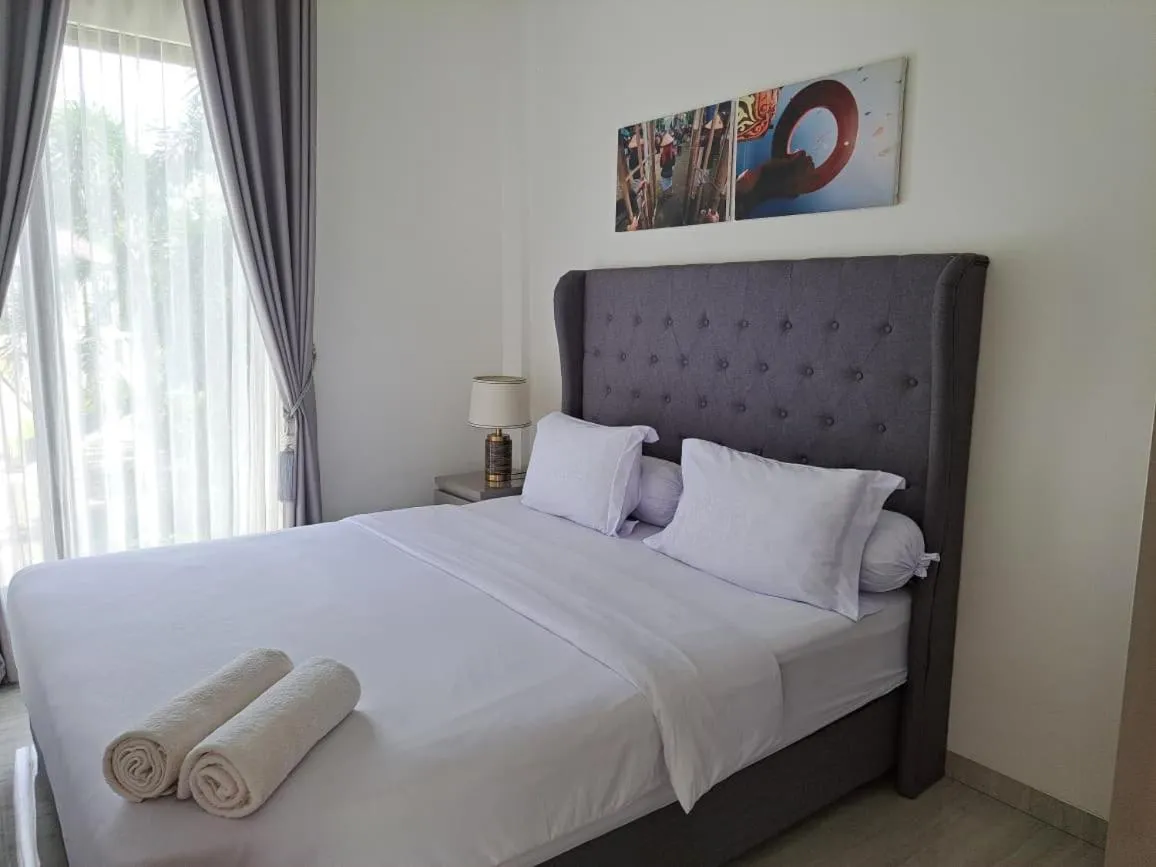 Bed in De Residence Pangandaran by Mabano Estates