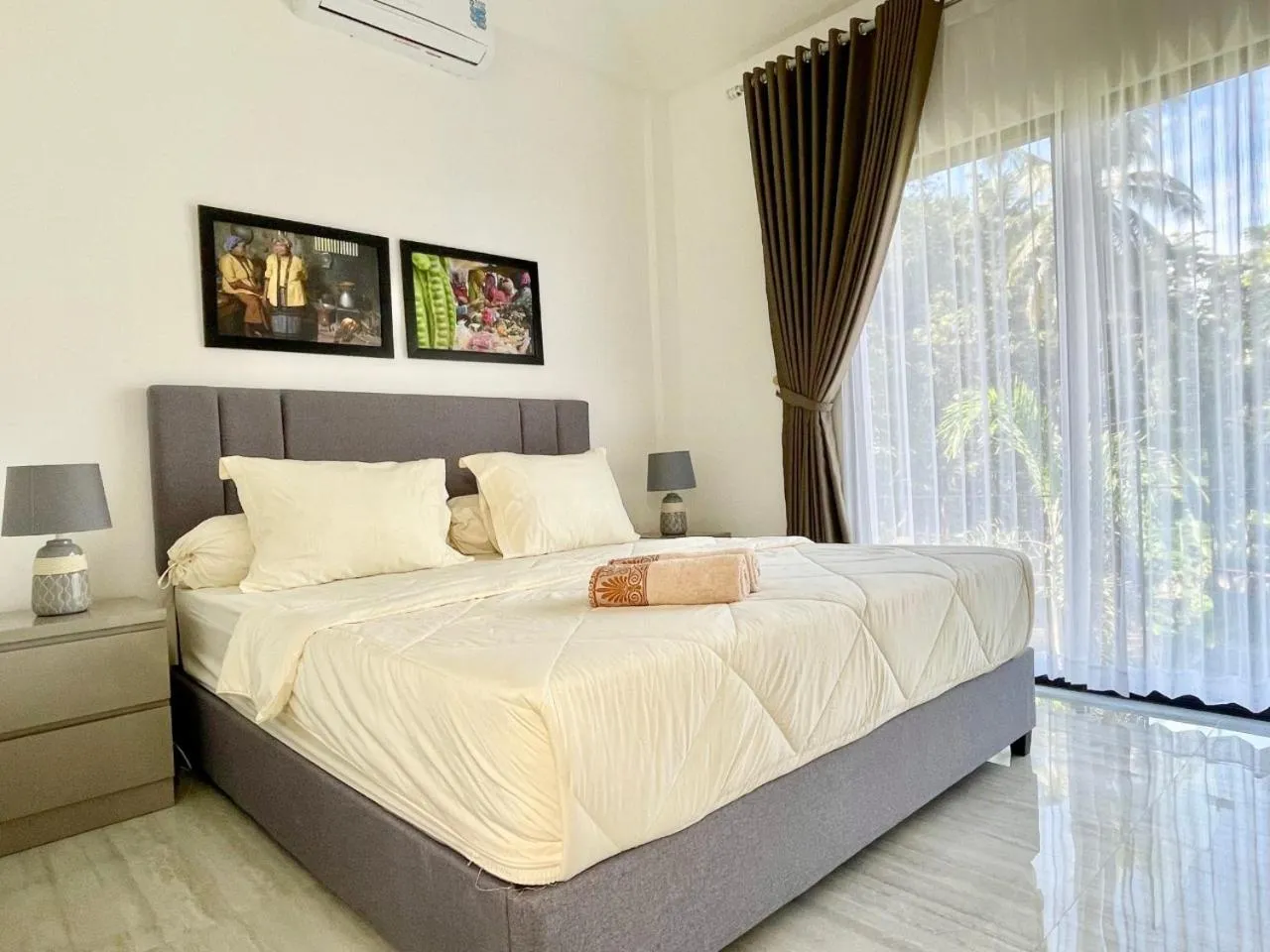 Bed in De Residence Pangandaran by Mabano Estates