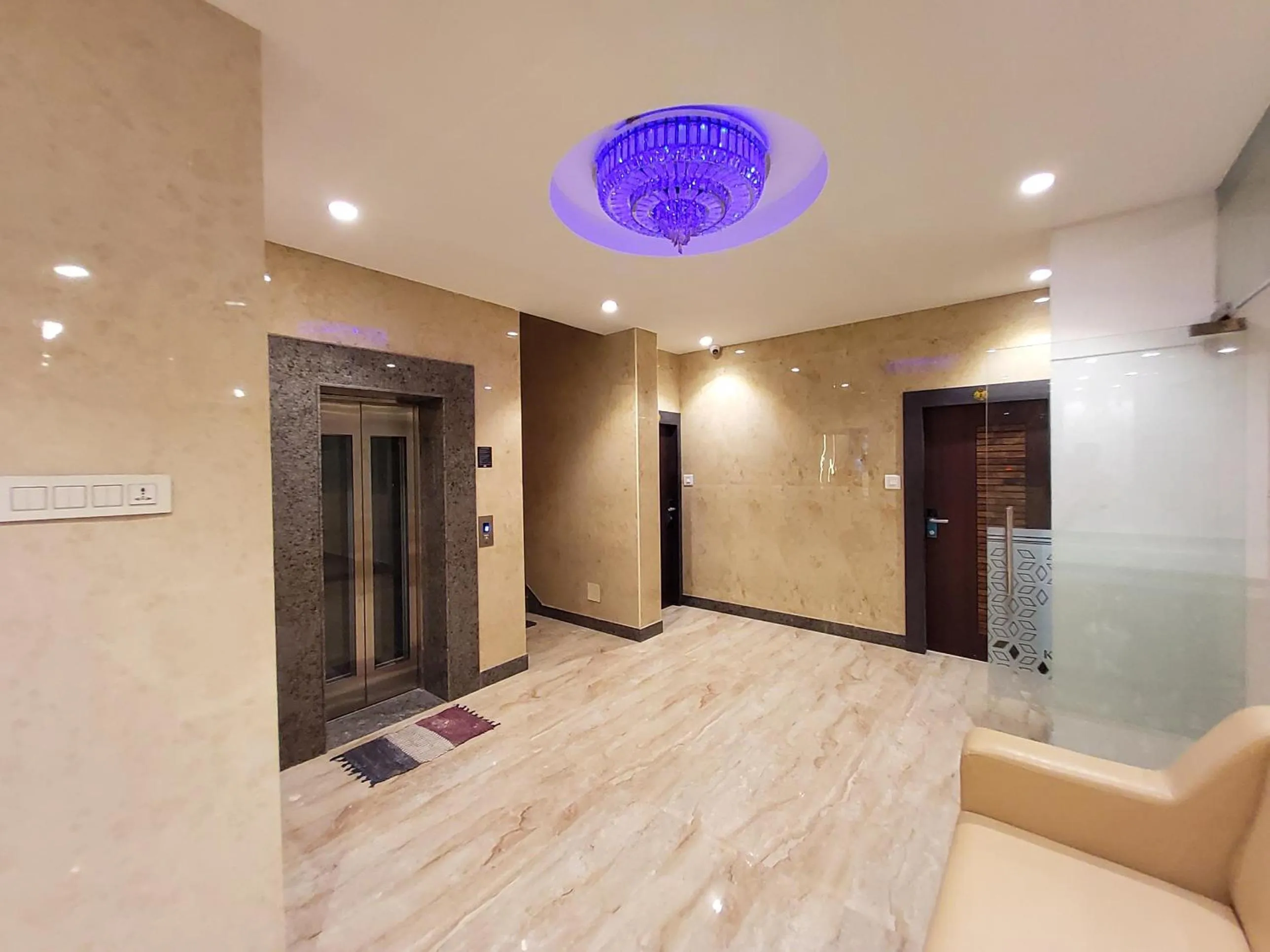 Area and facilities in Kings Palace