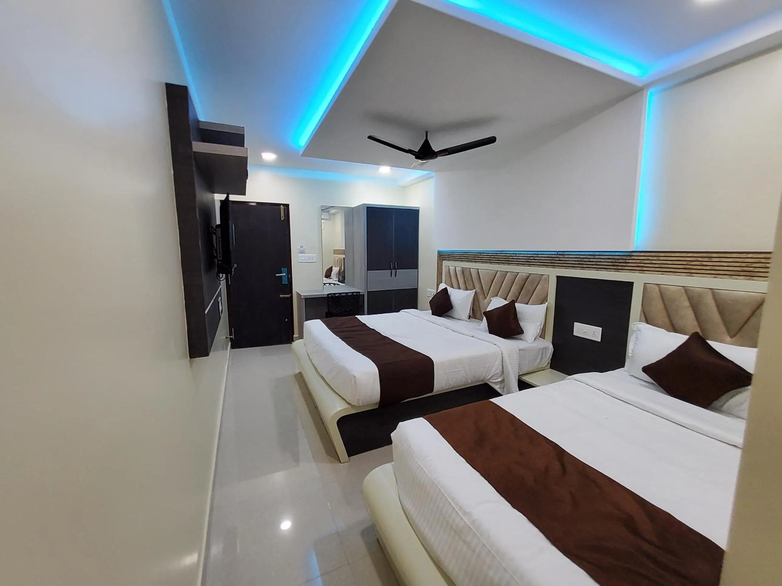 Bedroom, Bed in Kings Palace