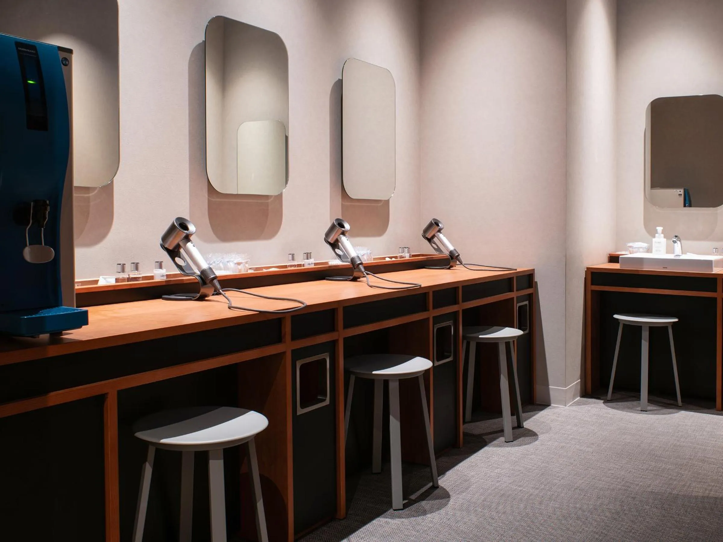 Public Bath in REF Kansai Airport by VESSEL HOTELS