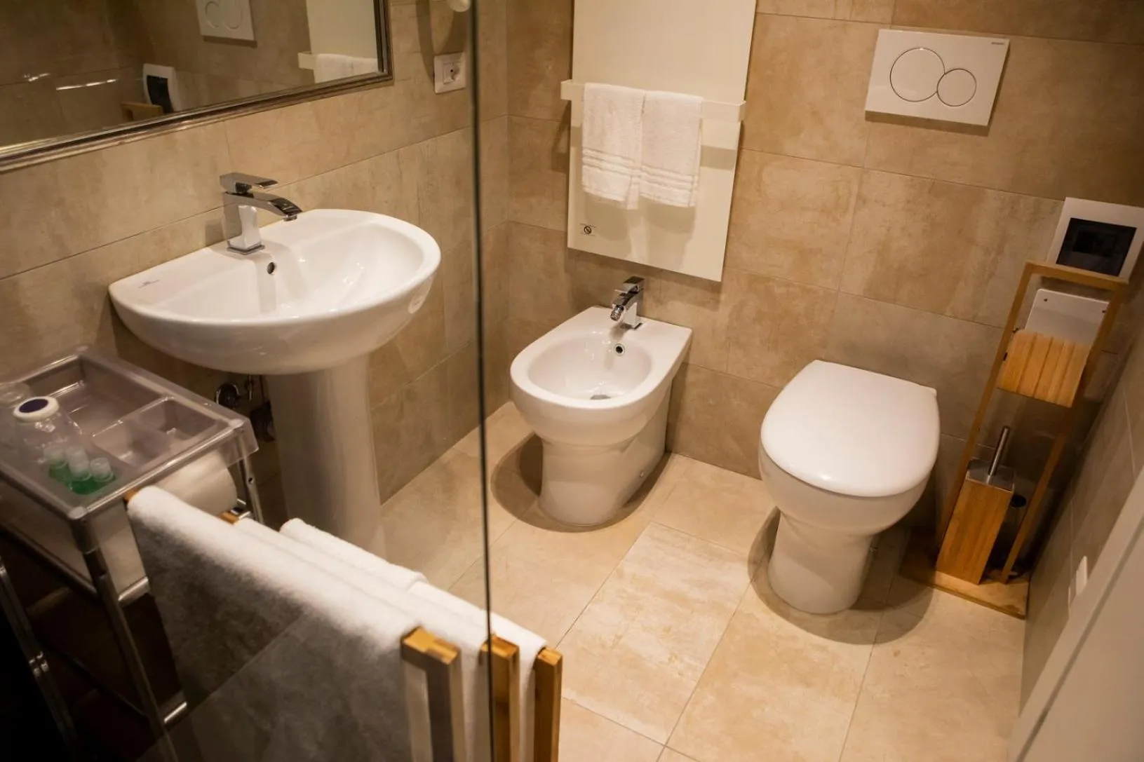 Bathroom in Hotel Milano Pool & Garden