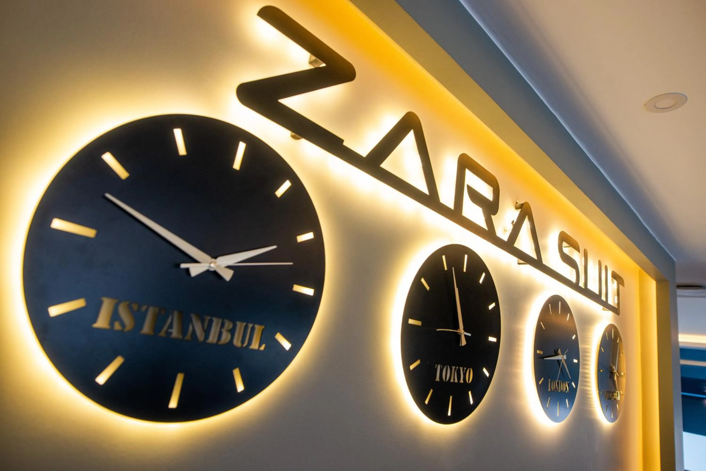 Lobby or reception in ZaraSuit