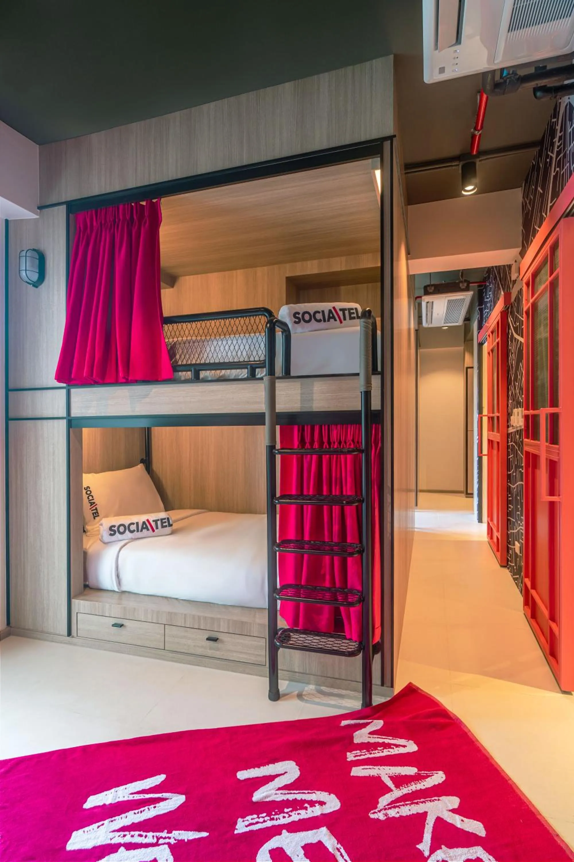 Bed in SocialTel Koh Samui