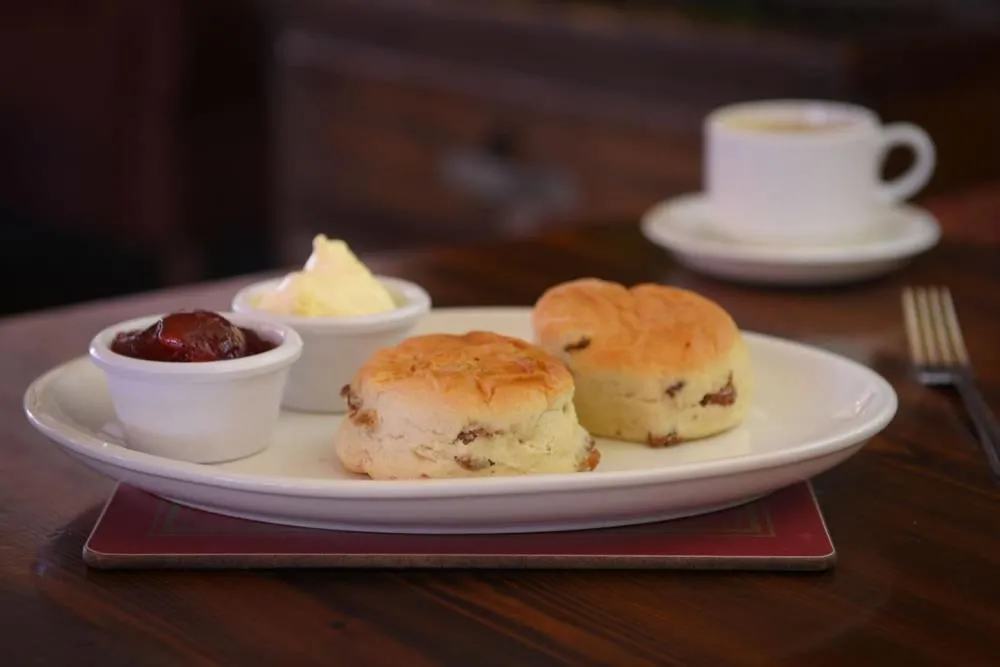 Restaurant/places to eat in The Burley Inn