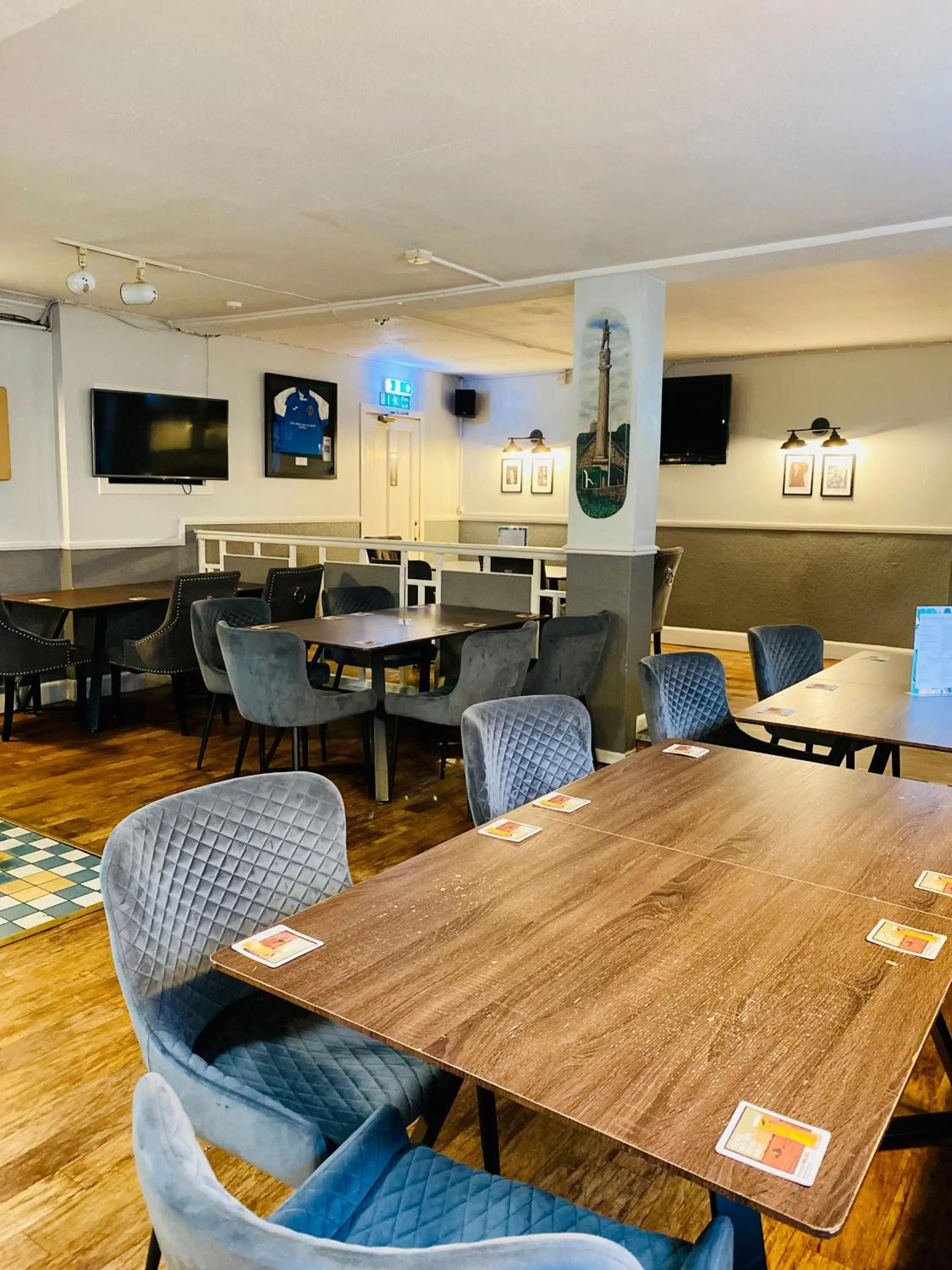 Lounge or bar in Newcastle Arms Hotel